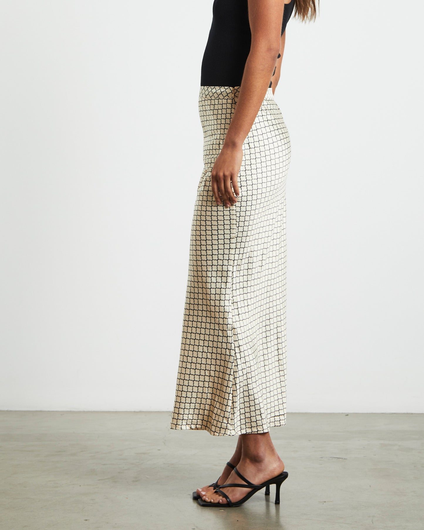 Phoenix Skirt Geo Print