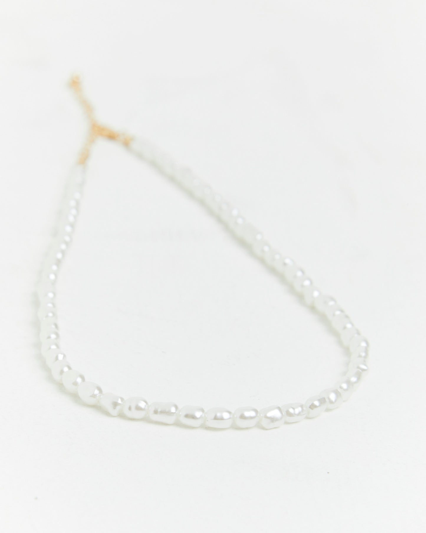 Pearl Choker Necklace in White