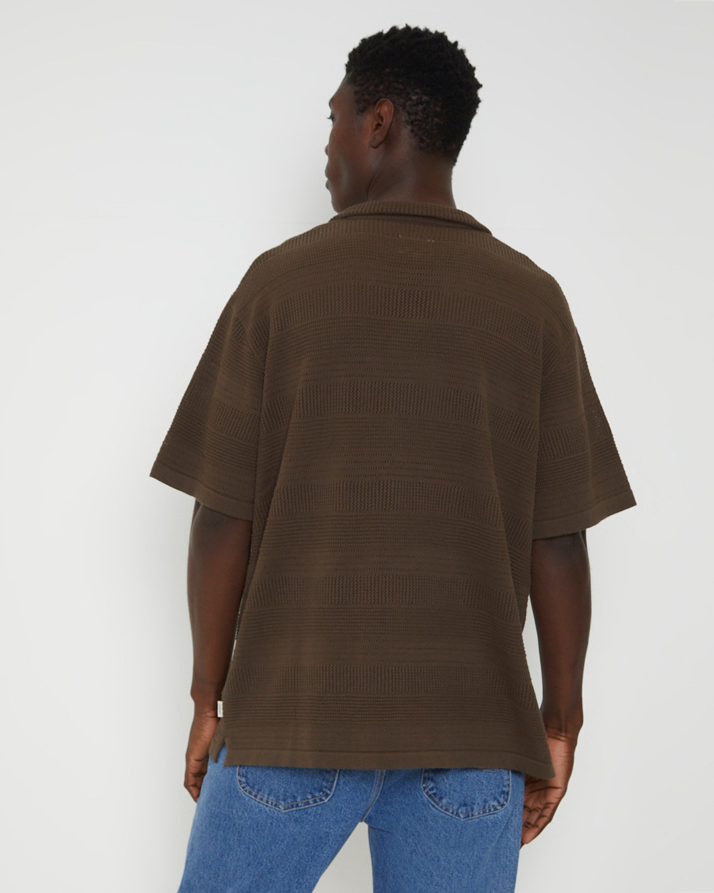 Knitted Resort Short Sleeve Shirt in Brown
