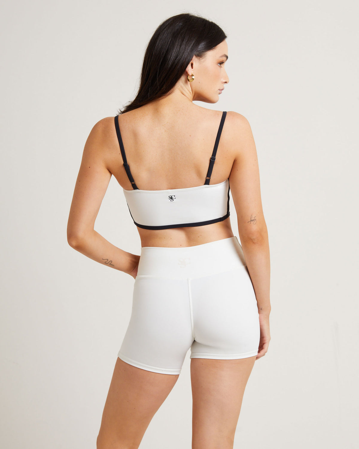 Underbust Contrast Tank Top in Storm White BLACK/WH