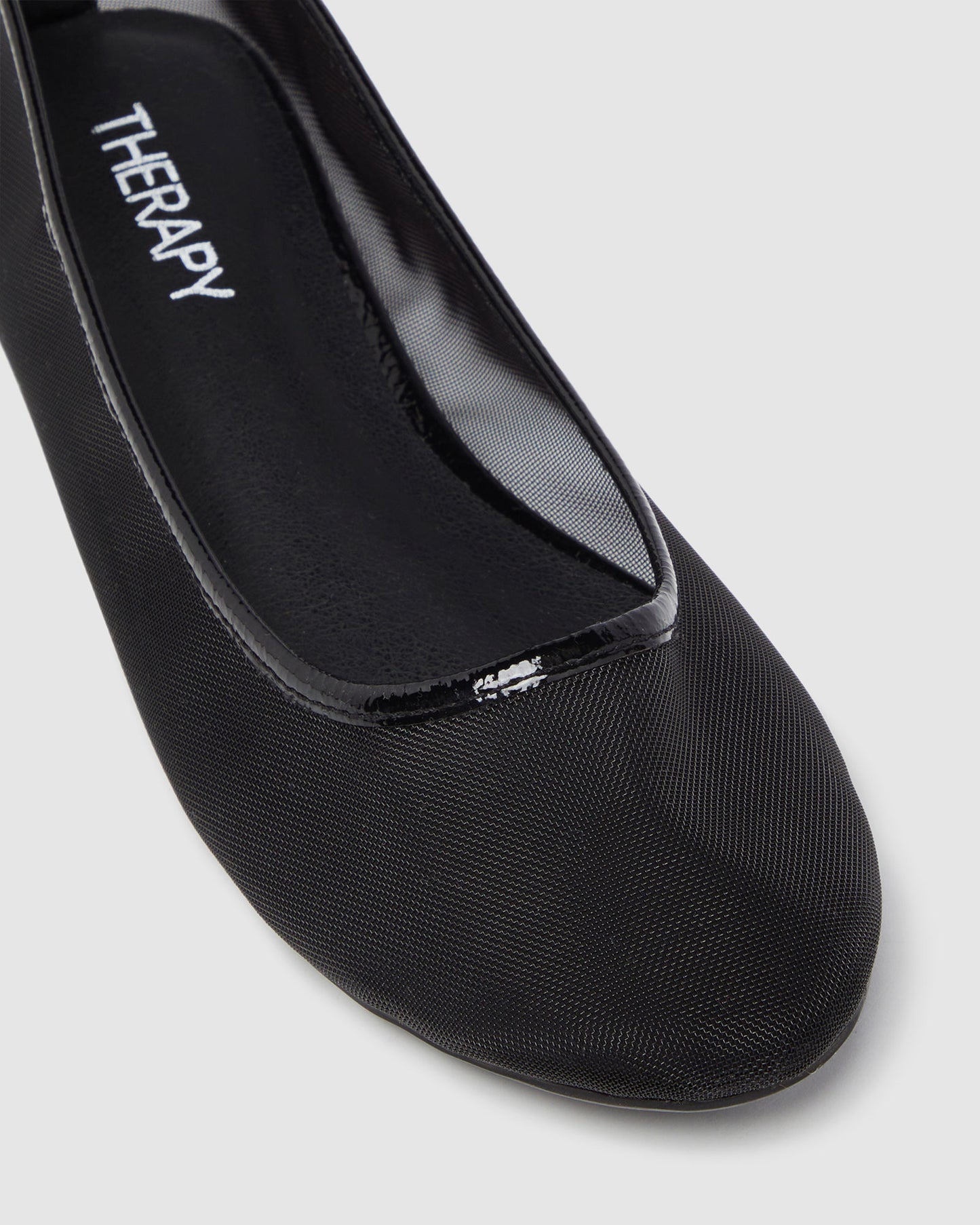 Arlo Flats Black