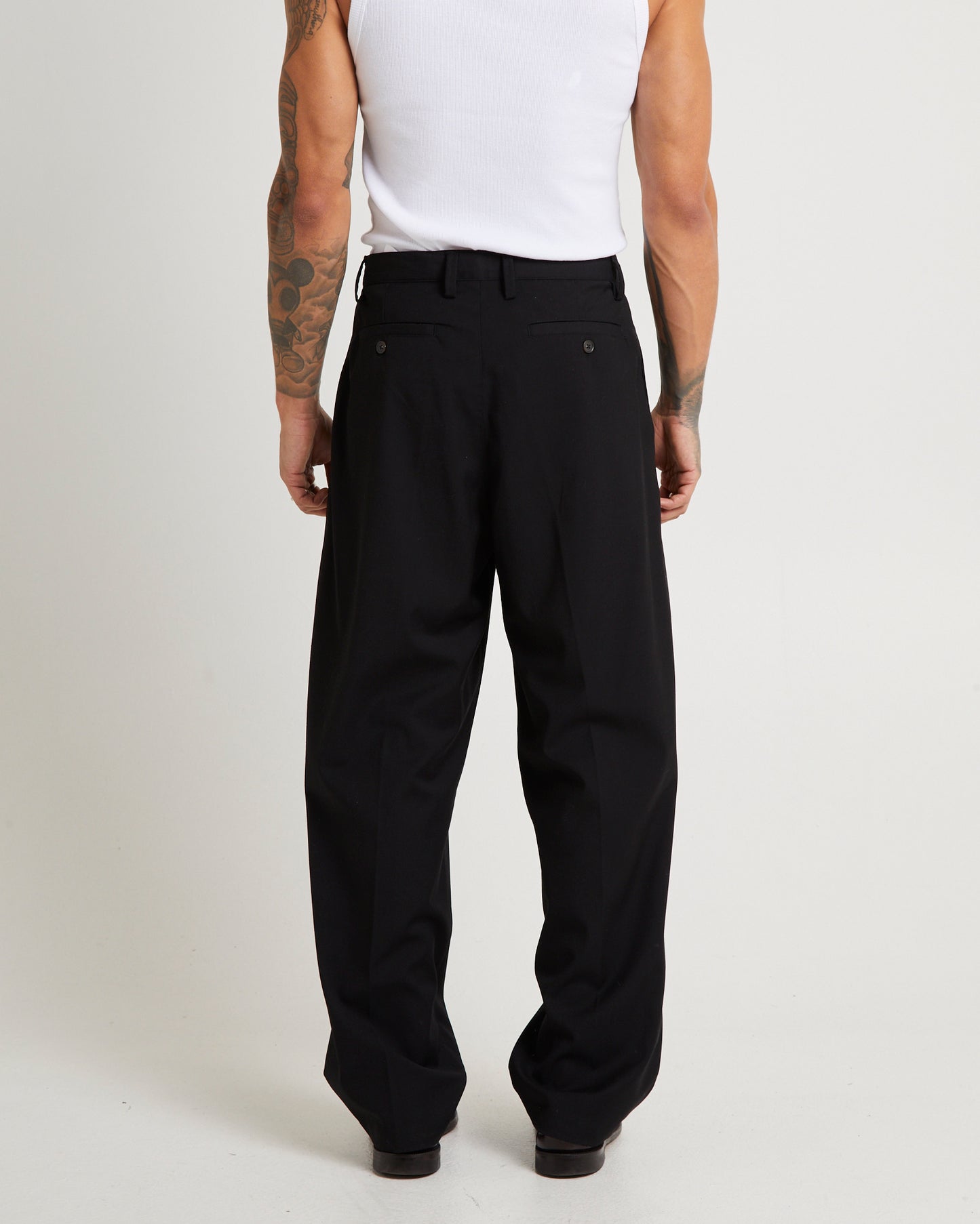 Blade Pleated Trouser