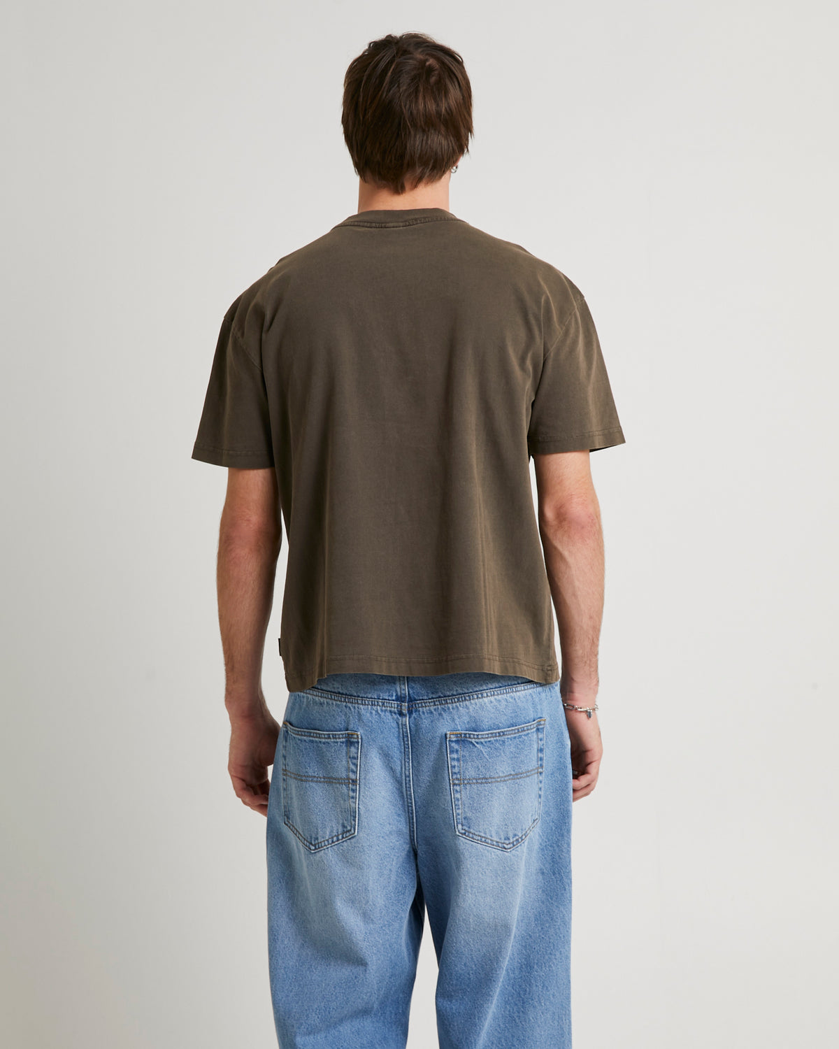 Gaze Cropped T-Shirt UMBER