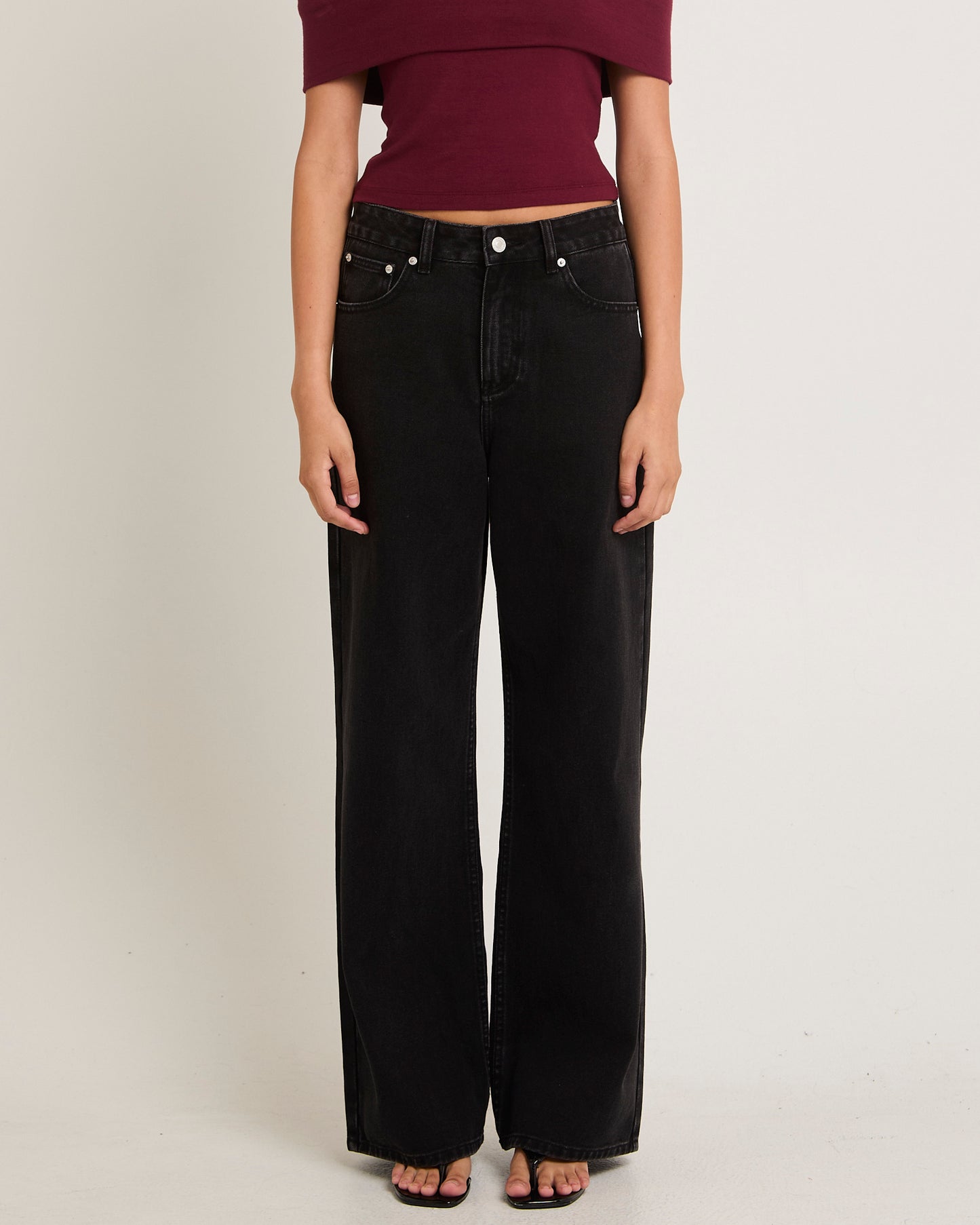 Misty High & Wide Jeans