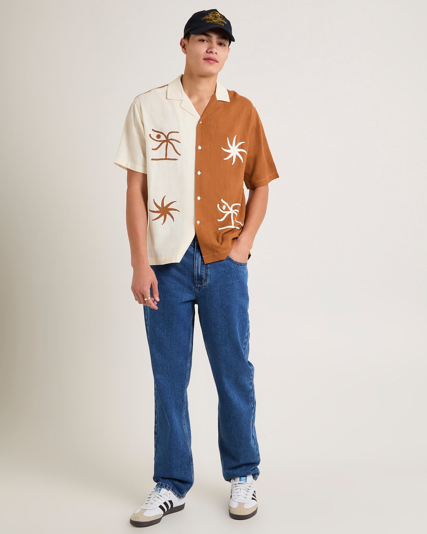 Cleo Linen Short Sleeve Resort Shirt