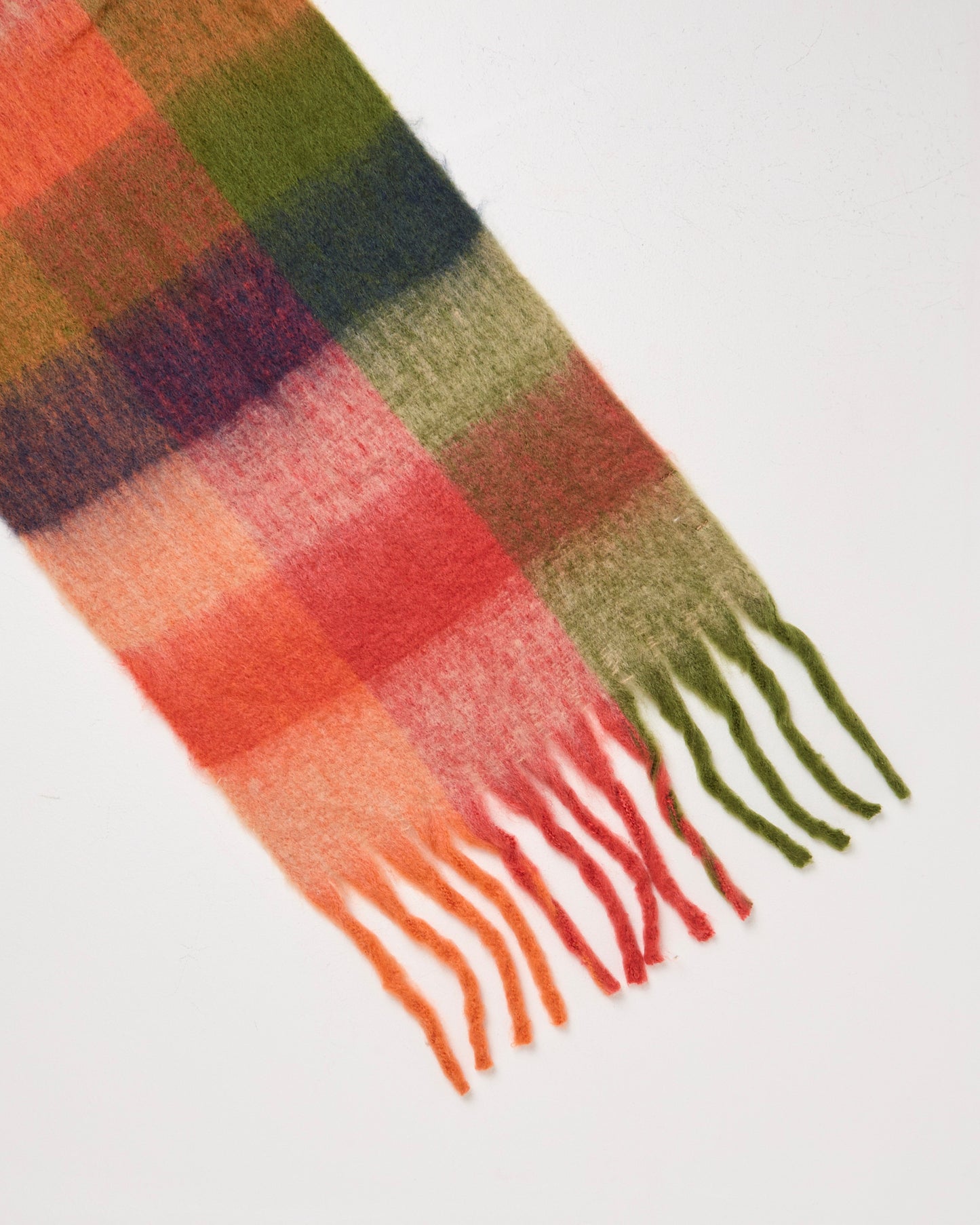 Andrea Scarf
