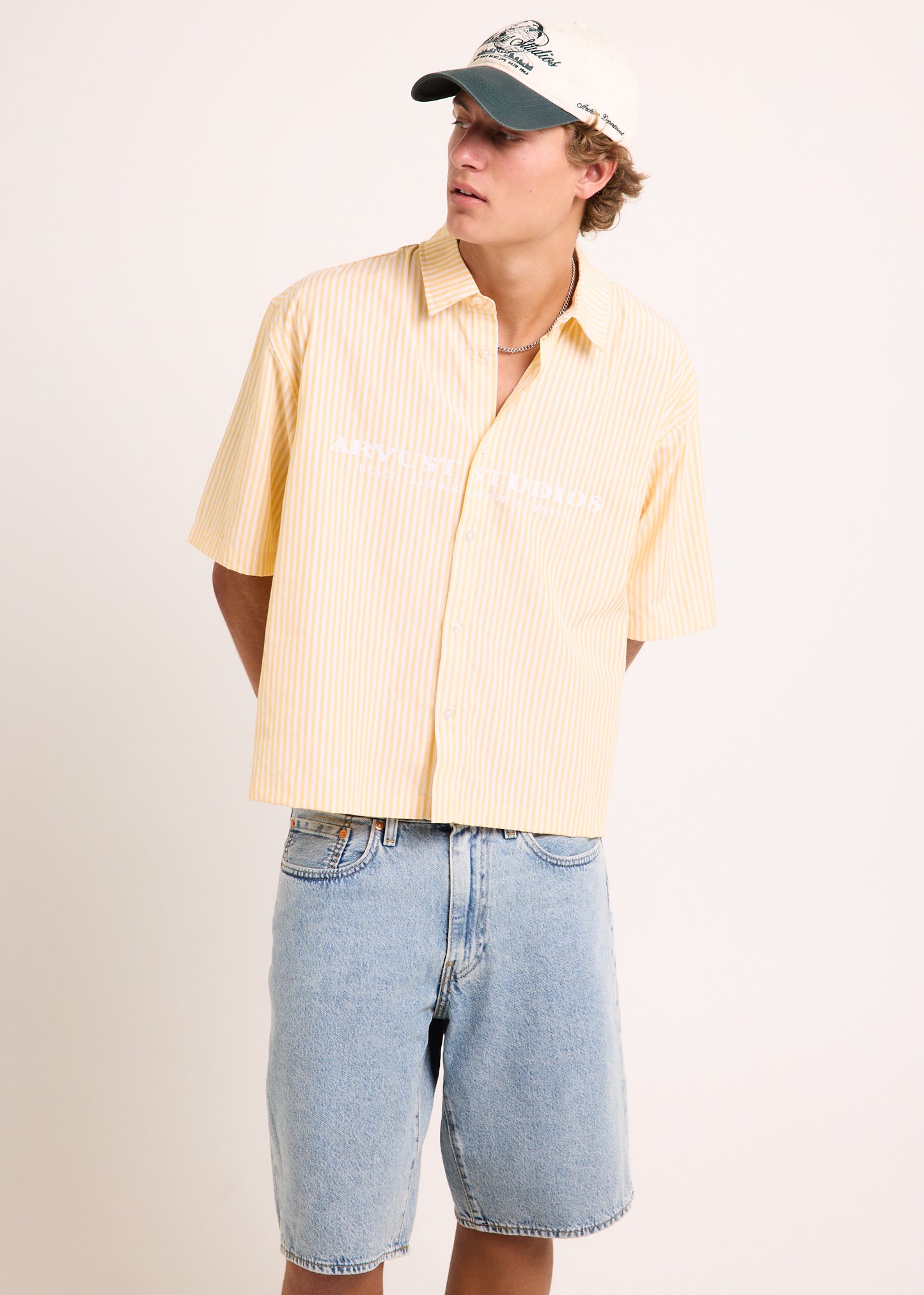 Everyday Cropped Short Sleeve Shirt
