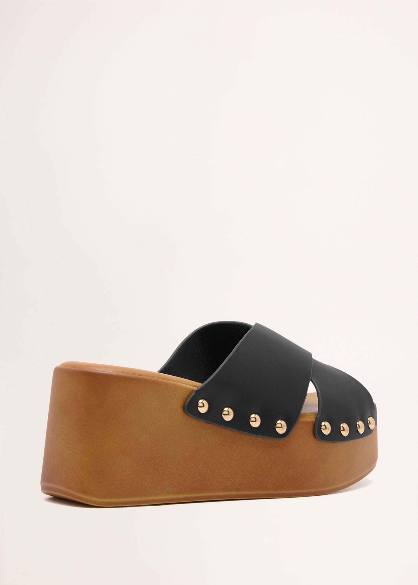 Iver Platform Clogs