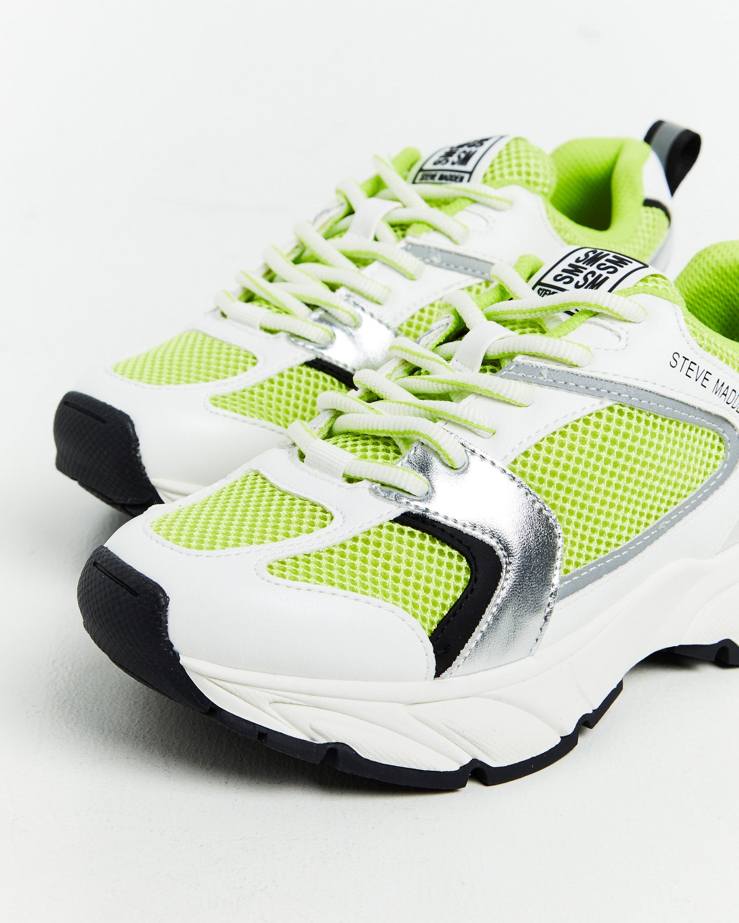 Standout Sneakers Neon Lime