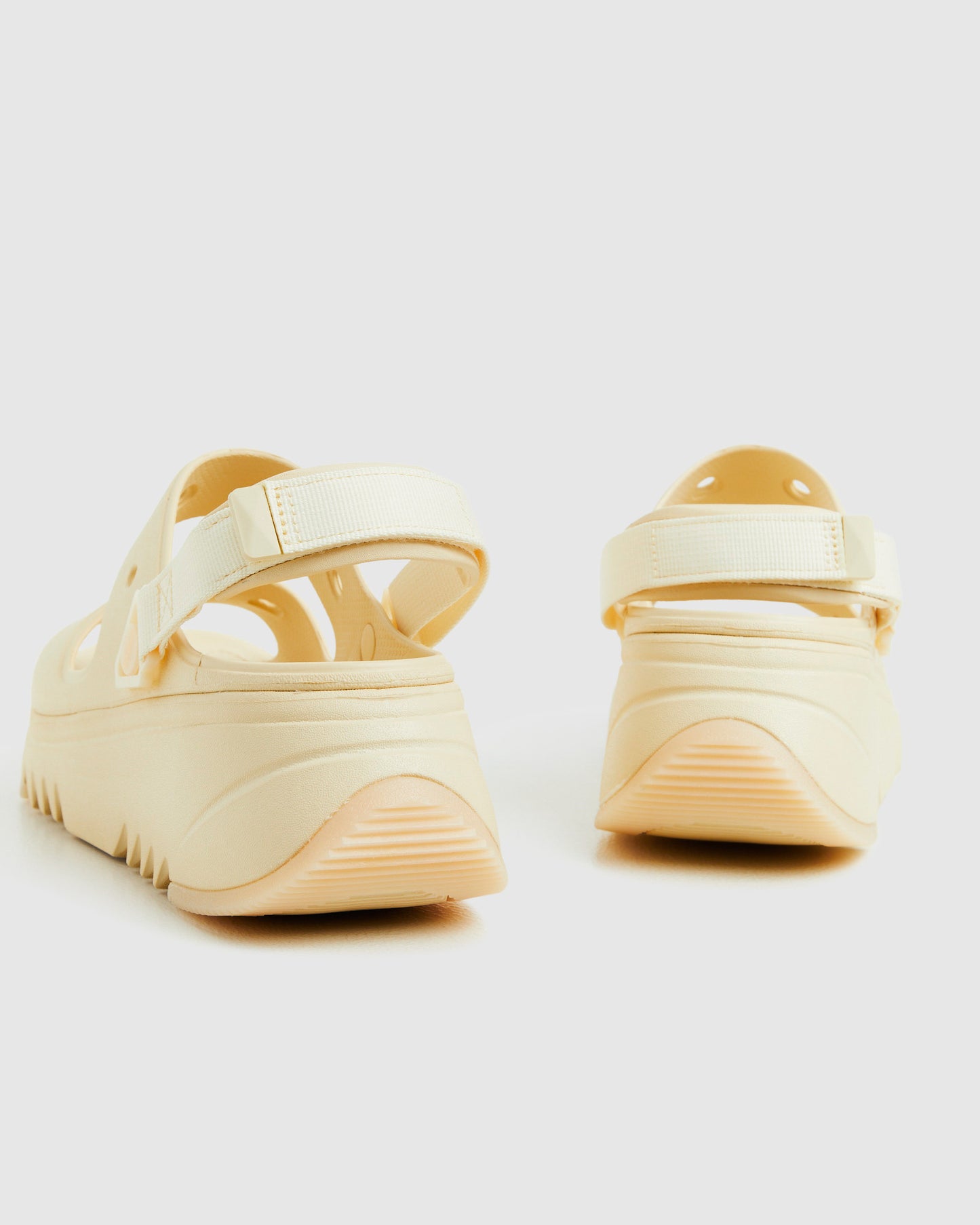 Classic Hiker Xscape Sandals Cream