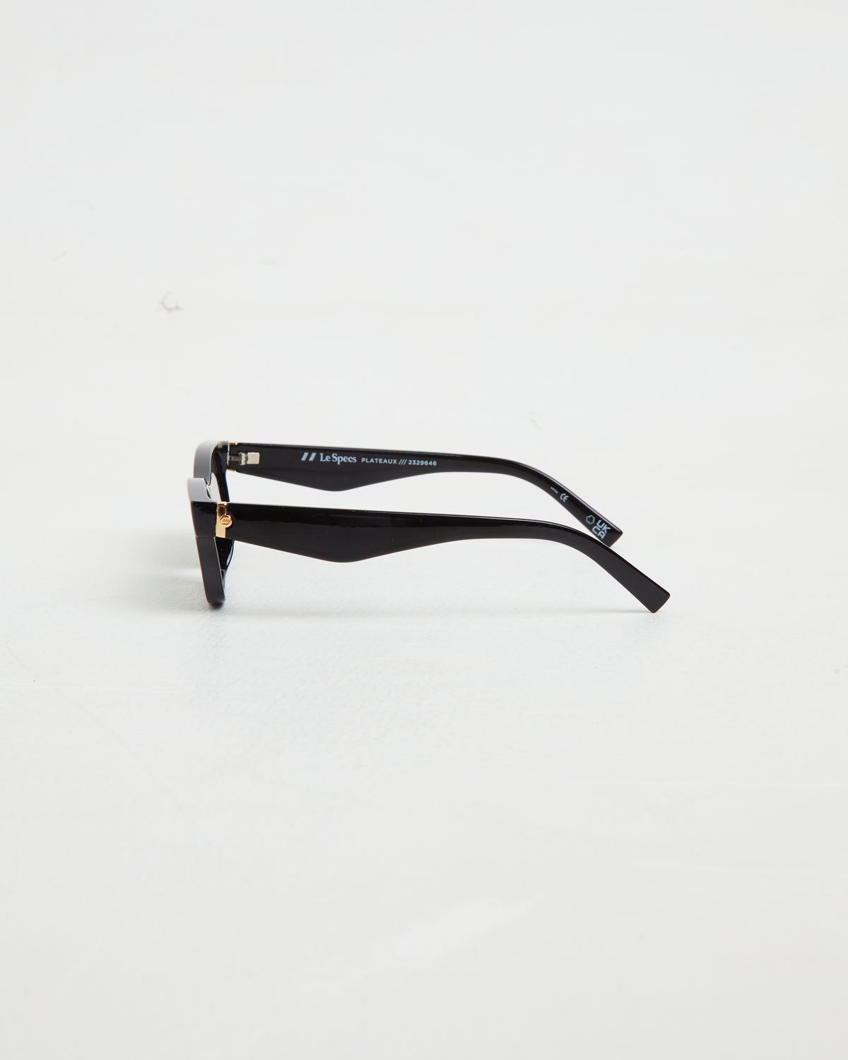 Le Sustain Plateaux Sunglasses in Black/Khaki Mono BLACK/KHAKI MONO