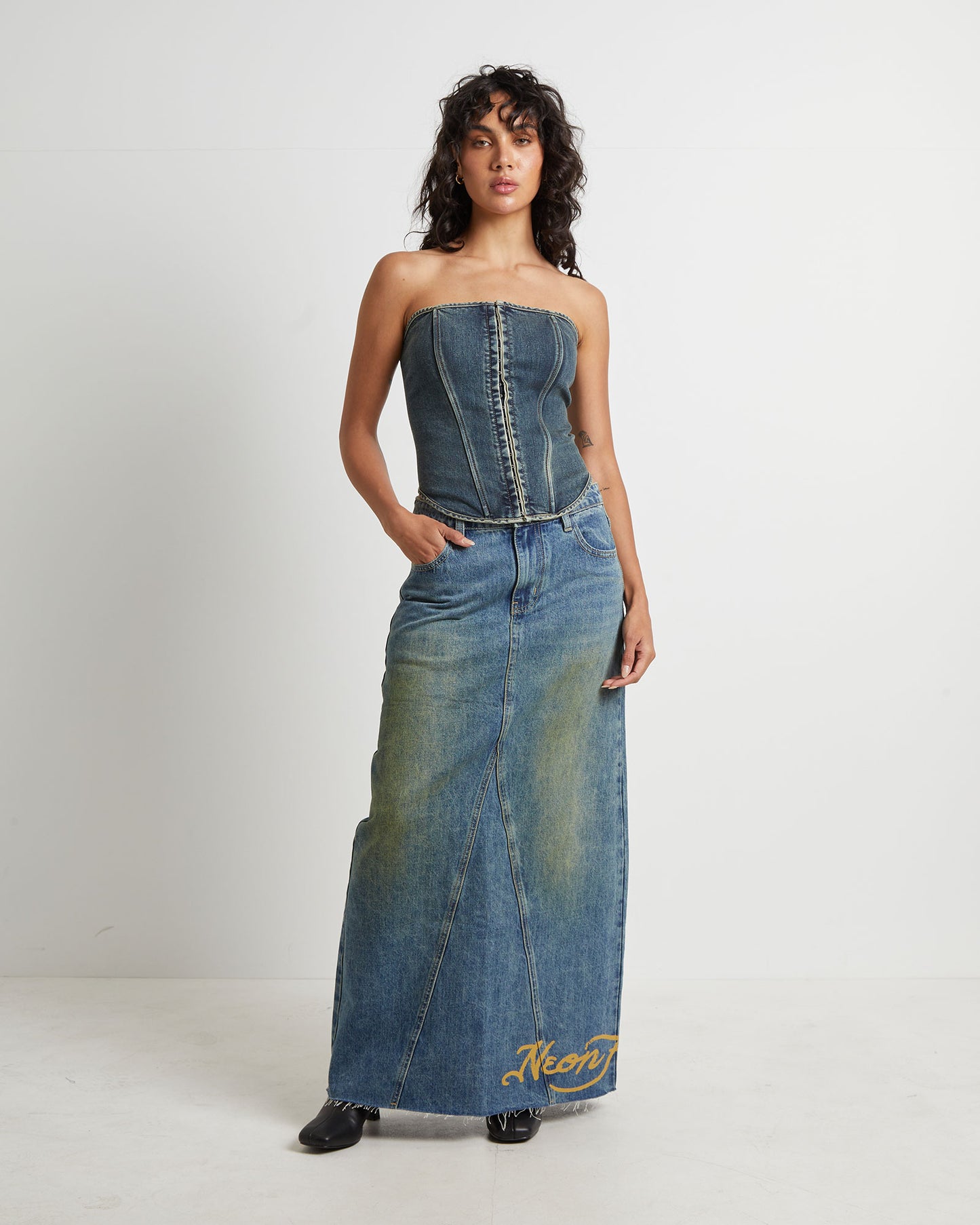 Taytum Hook + Eye Front Denim Corset in Vintage Tint