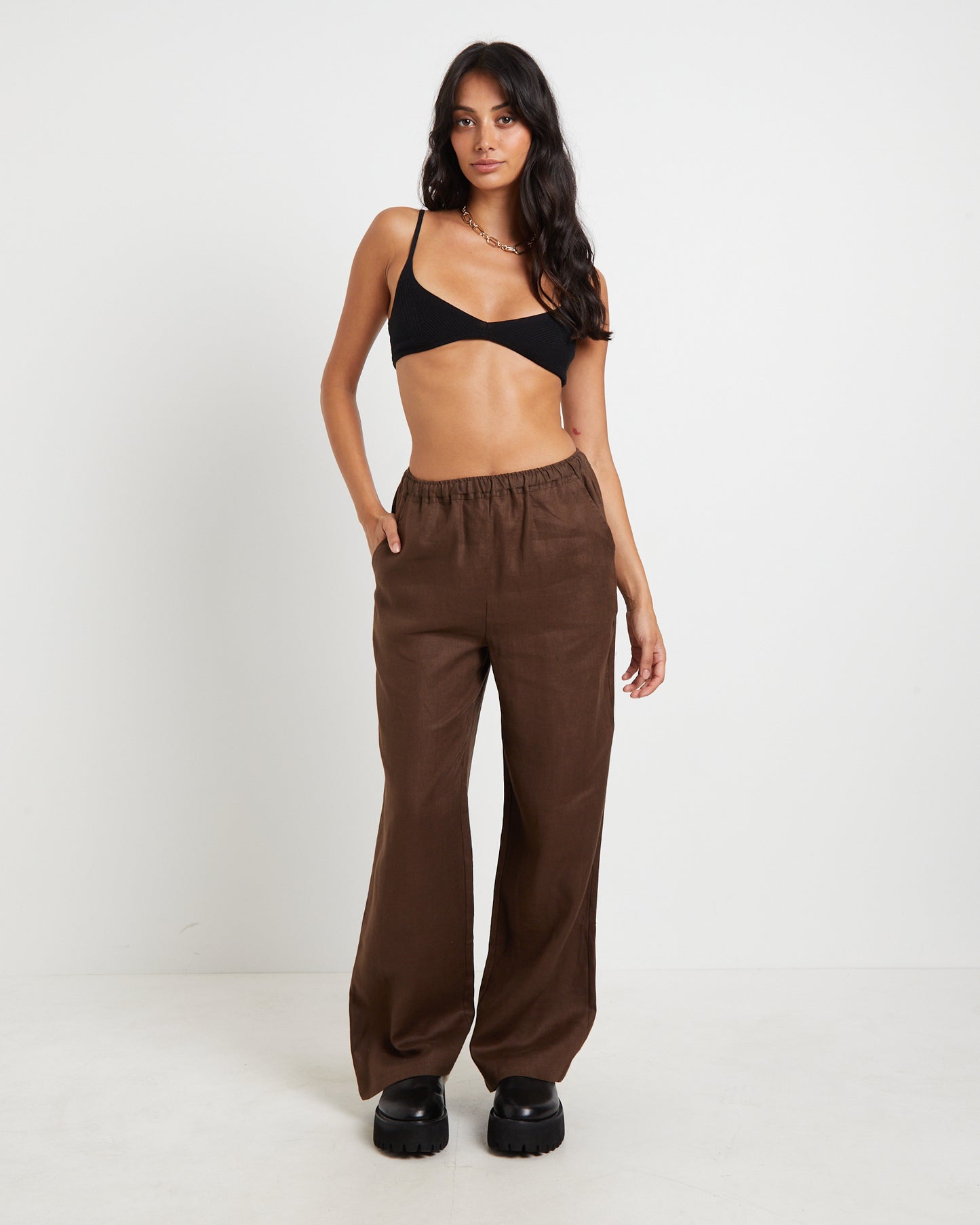 Kai Linen Draw Pants in Brown