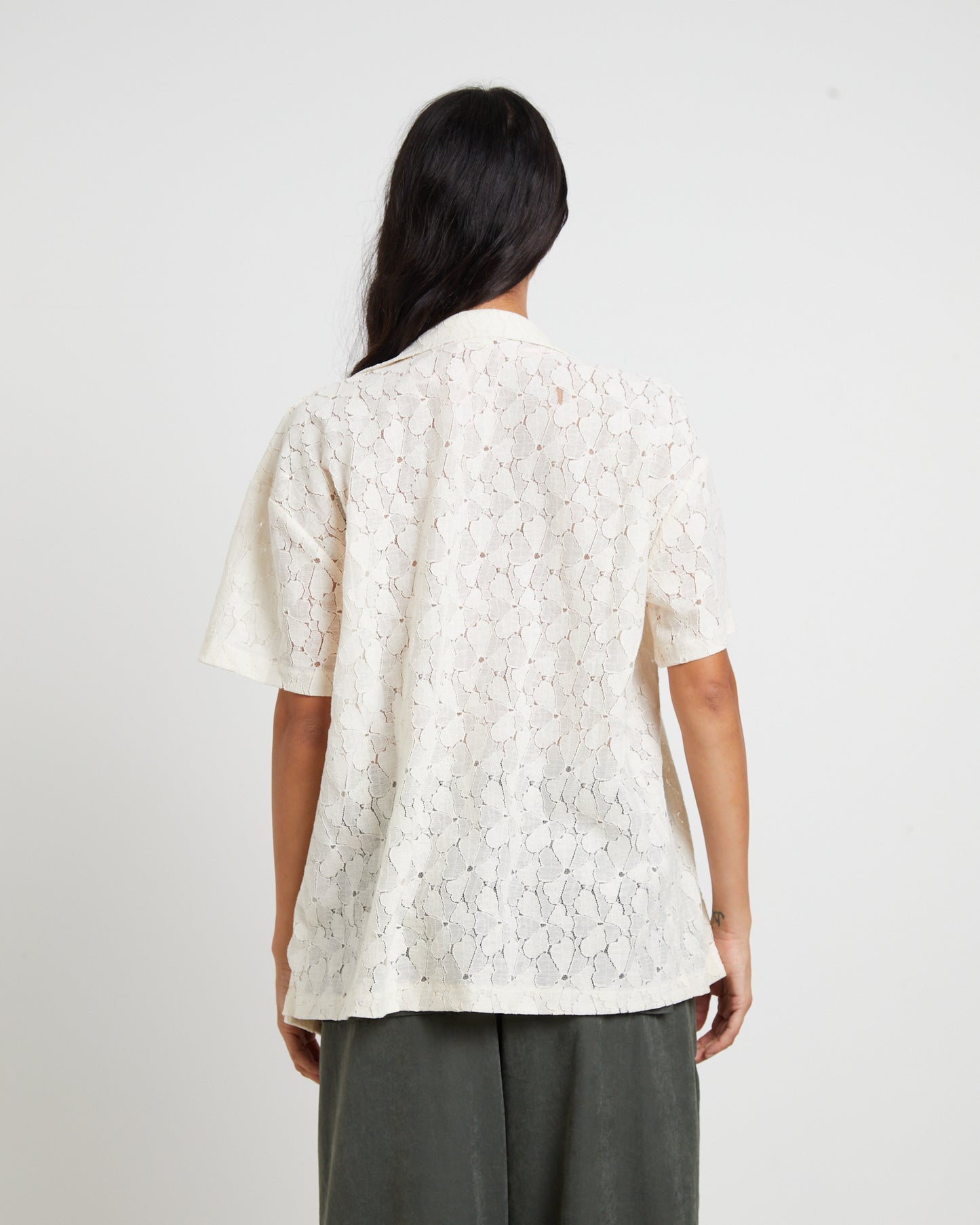 Fade Lace Short Sleeve Shirt in Cream