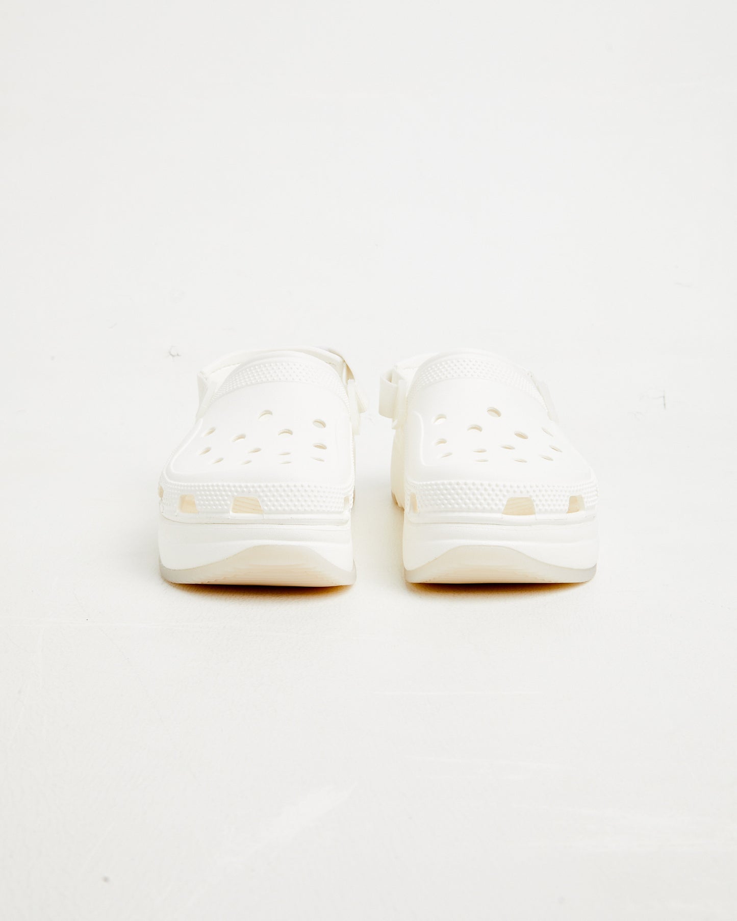 Hiker Xscape Clogs in White
