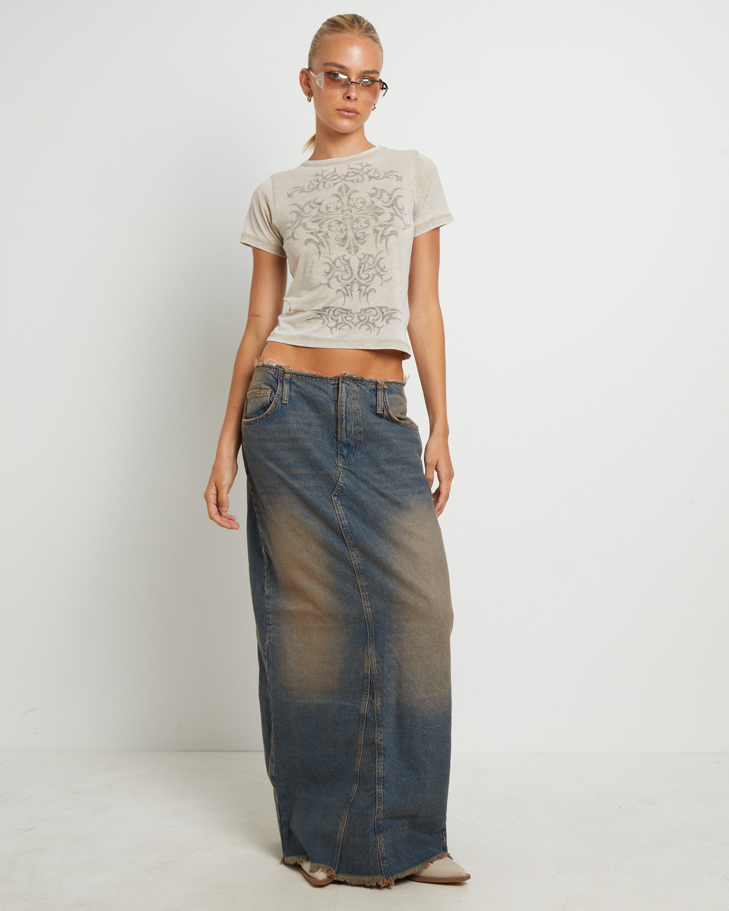 BDG Tattoo Burn Out Baby Tee in Stone
