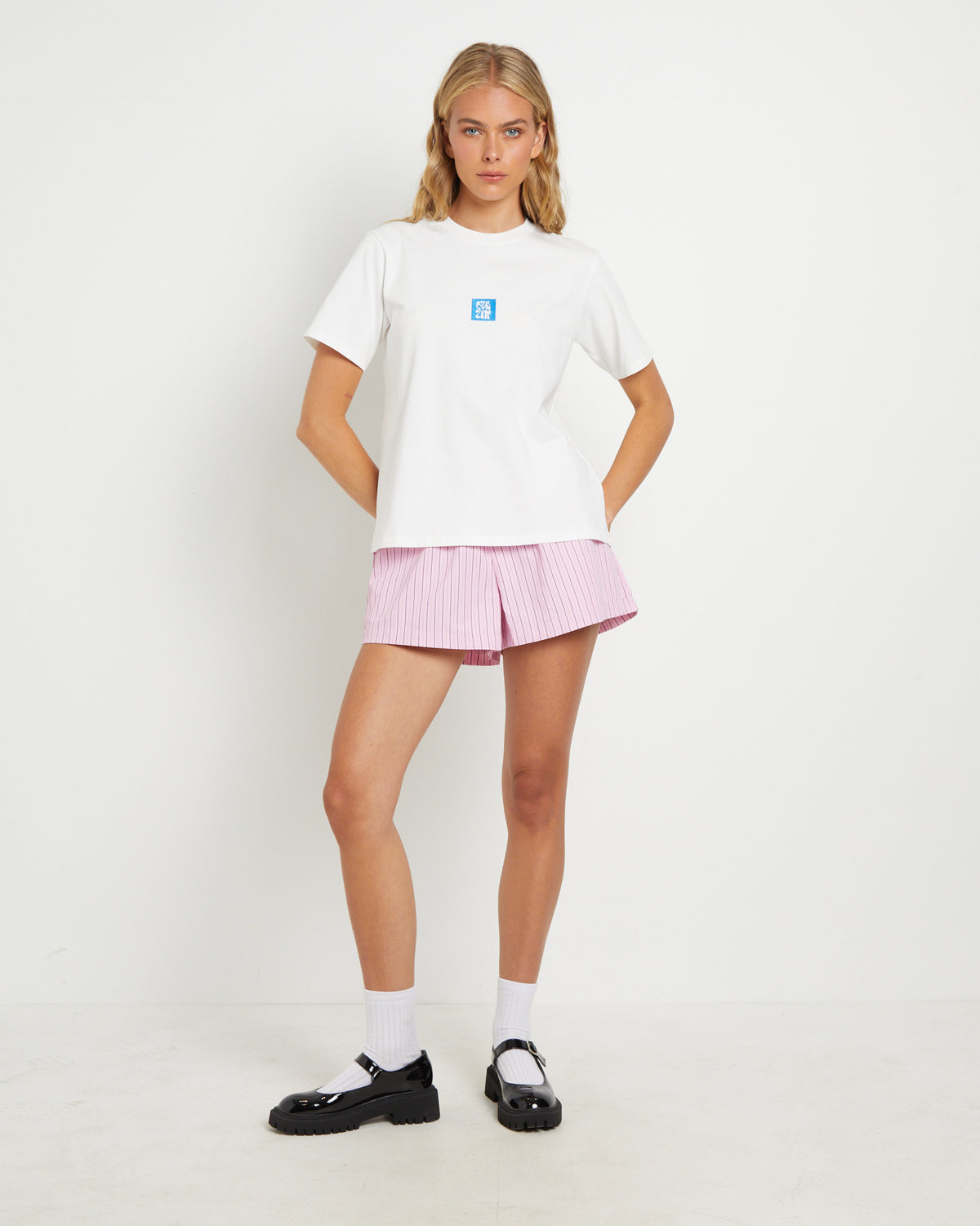 Fleur Short Sleeve T-Shirt in White White
