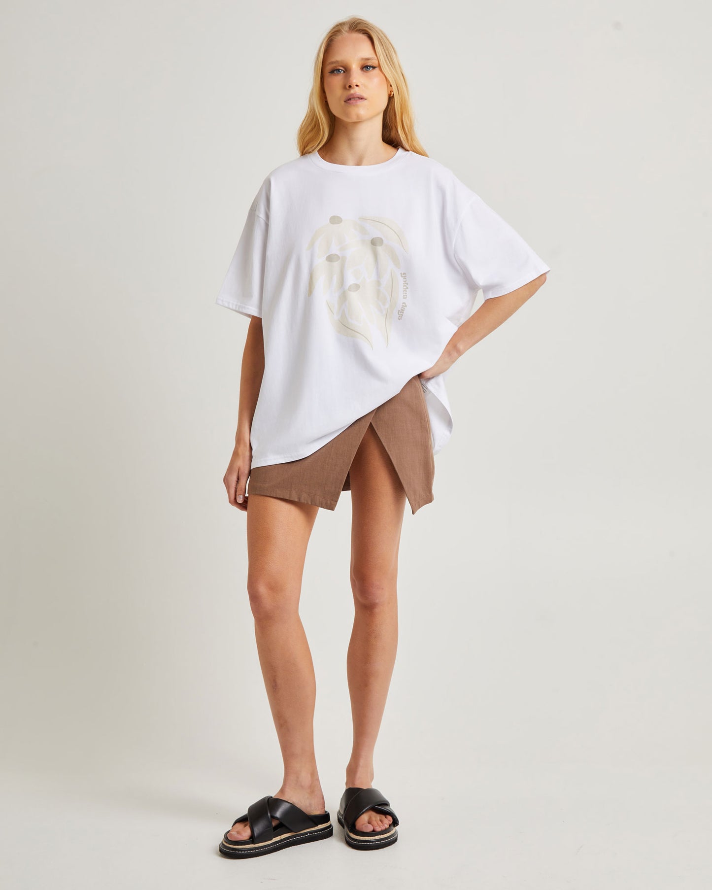 Sandy Oversized Short Sleeve T-Shirt in White