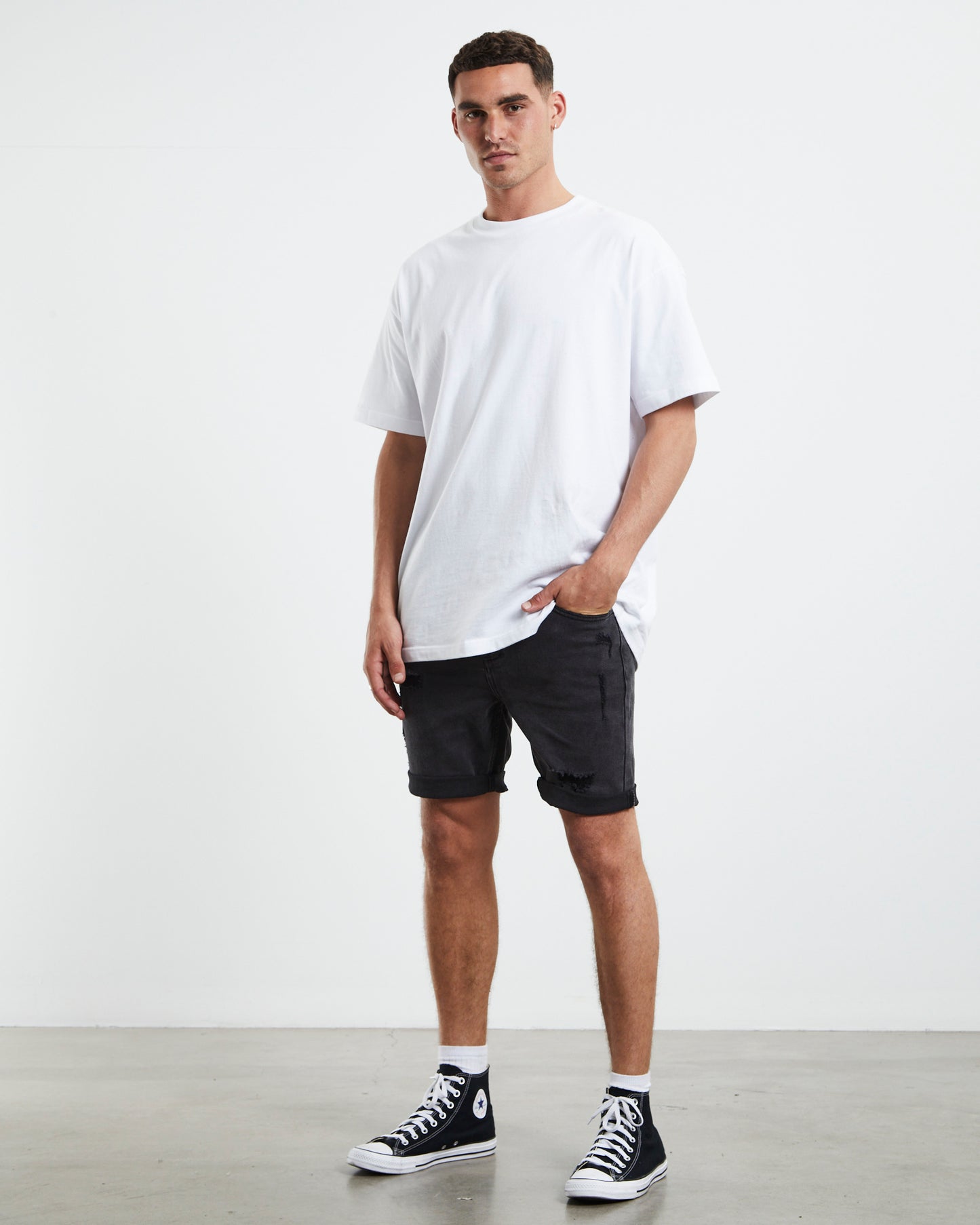Revolver Denim Shorts New York Trashed Black