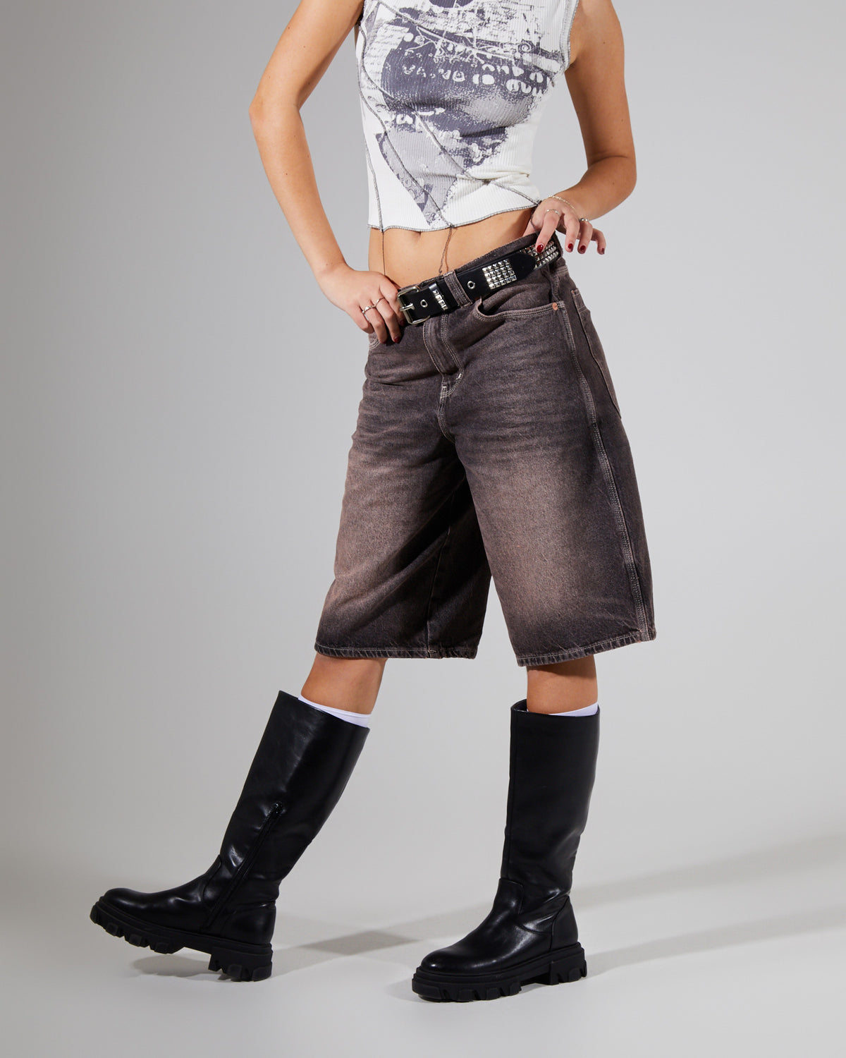 Nicola Denim Shorts BROWN