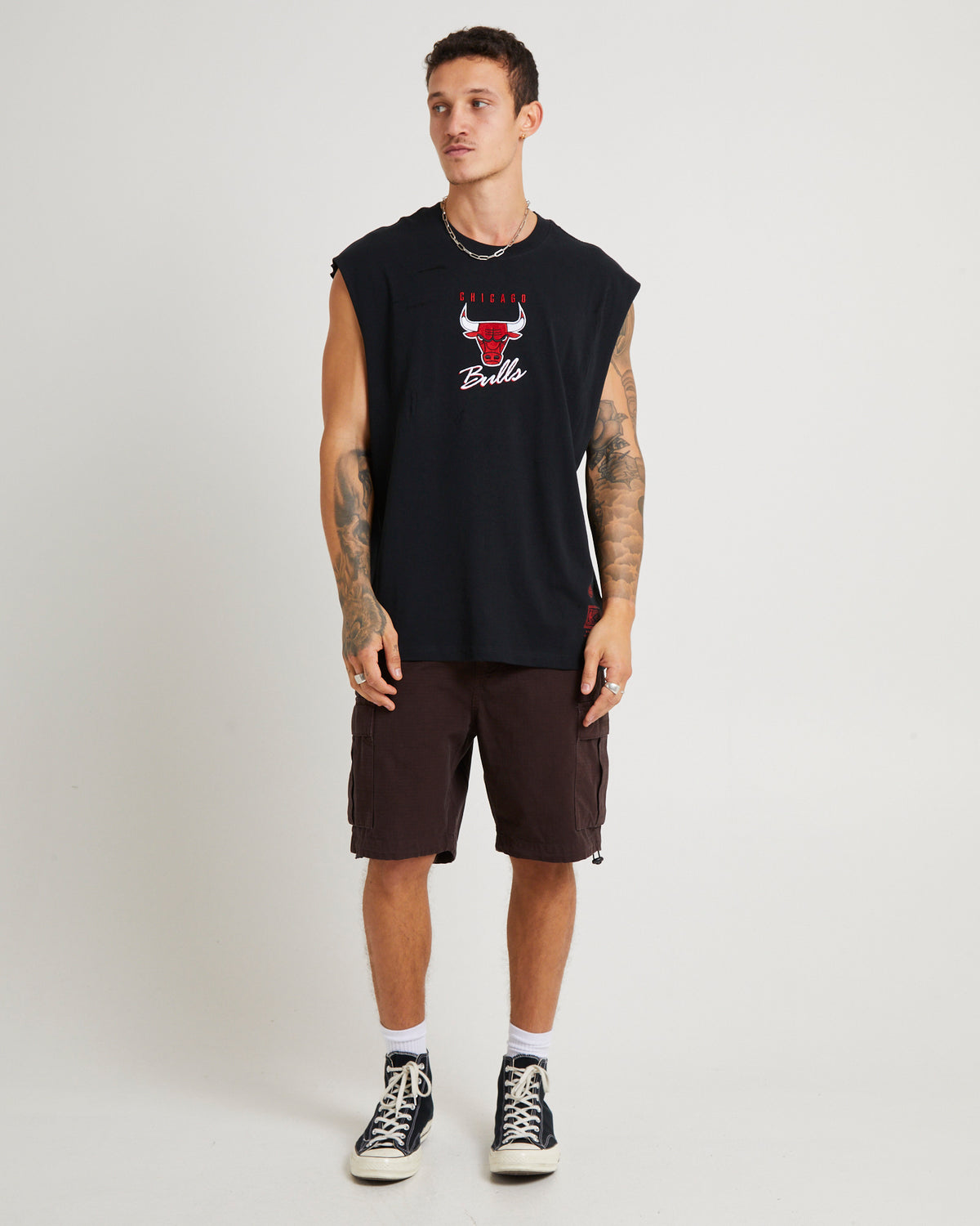 Tri Logo Muscle Bulls BLACK