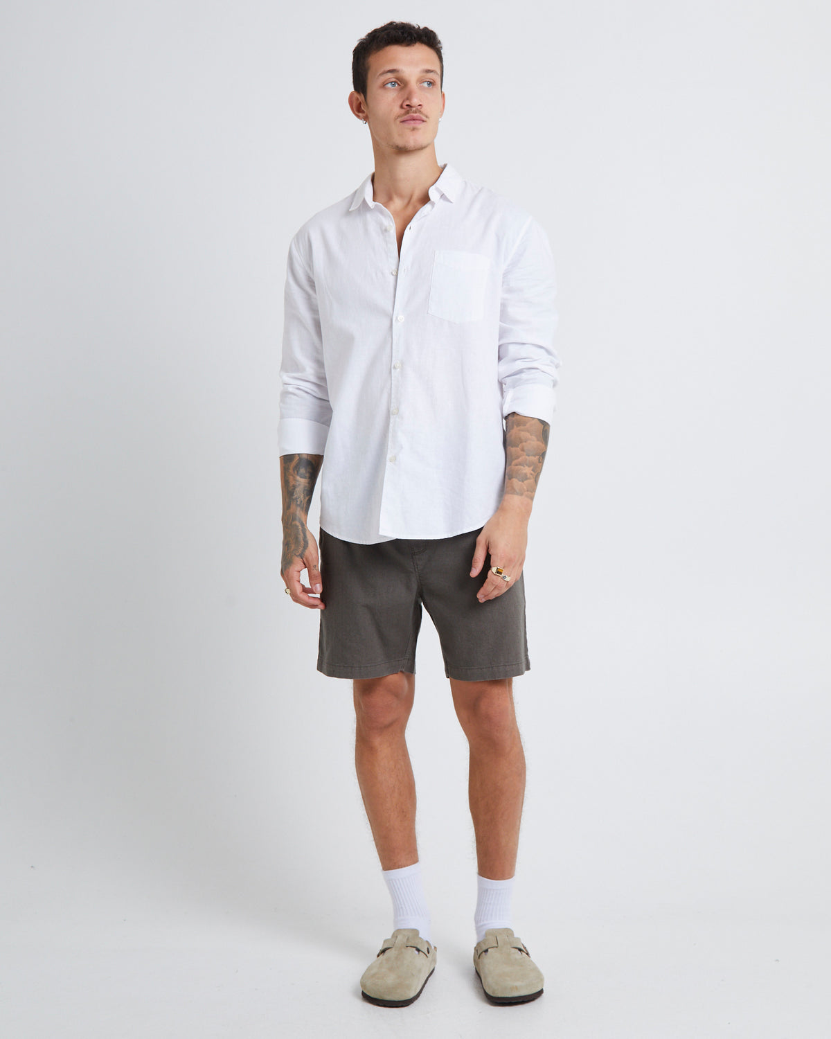 Common Linen Short OLIVE