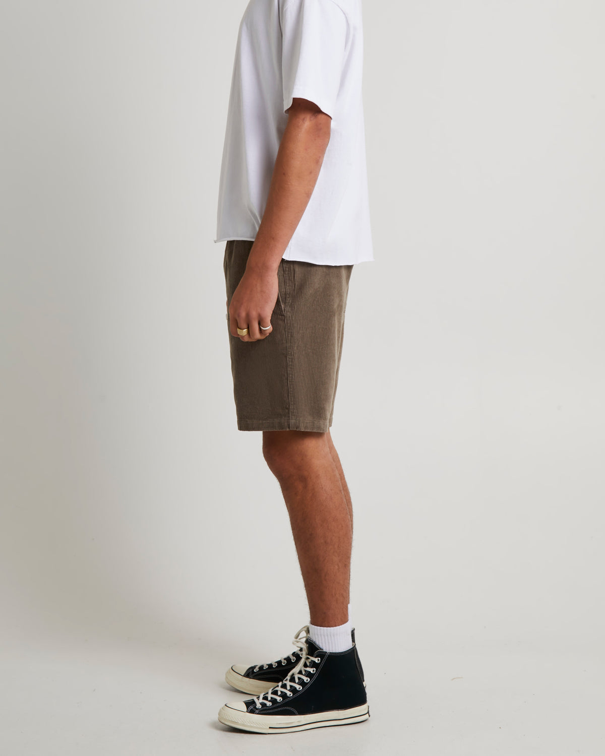 Bedford 2.0 Cord Shorts BROWN