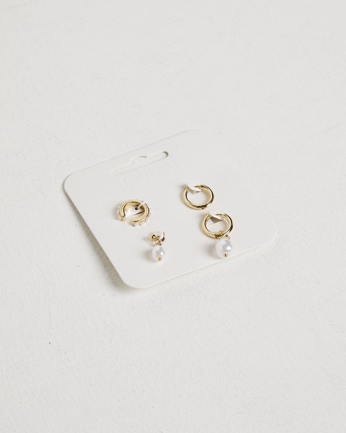 Statement Seeker Pearl Earring Pack GOLD