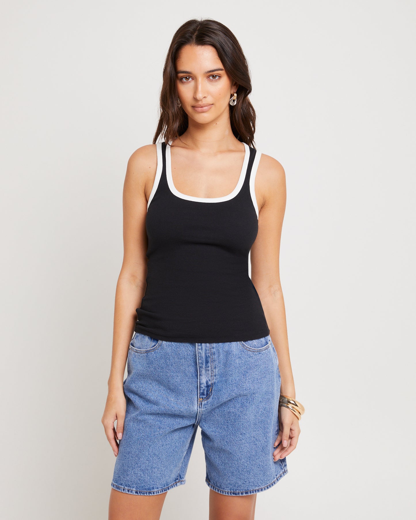 Azure Contrast Tank