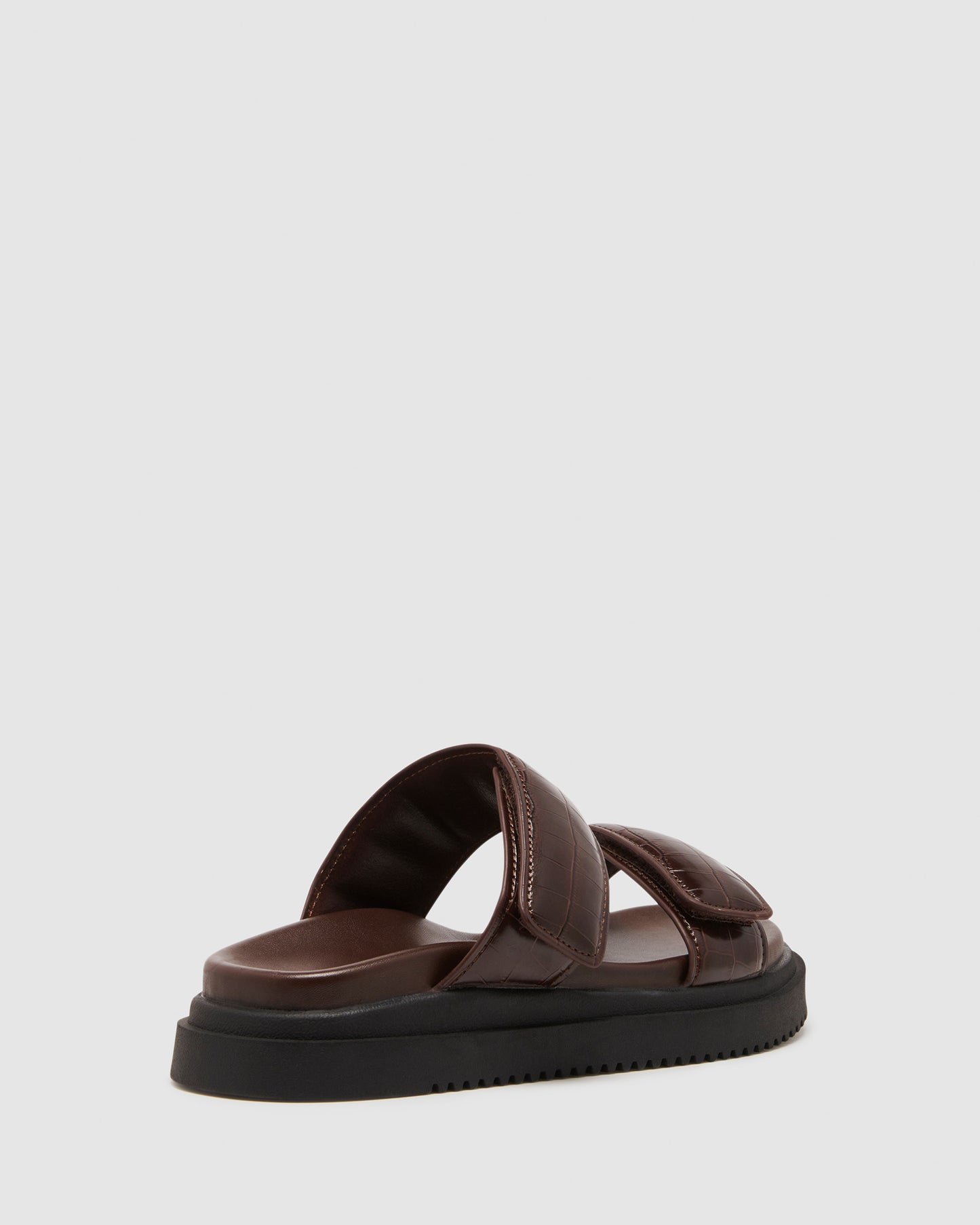 Pivot Flatform Sandals