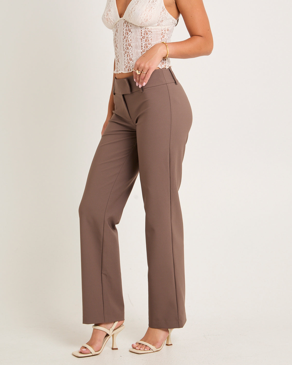 Jaylee Low Rise Pants MOCHA