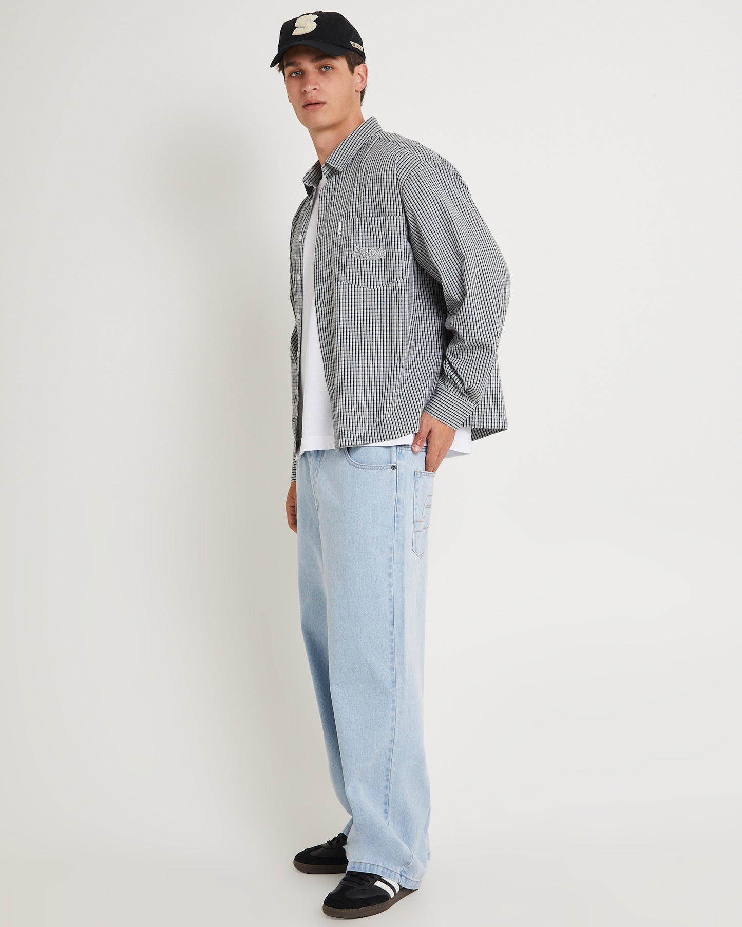 Super Wide Boy Denim Jeans