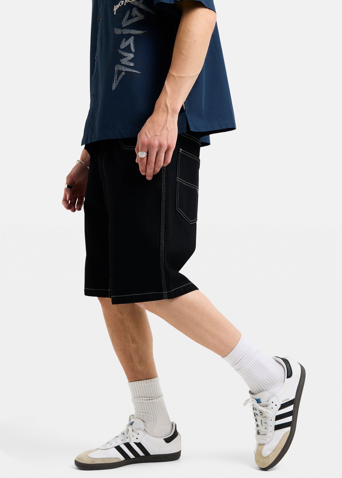 Knocker Contrast Stitch Jort