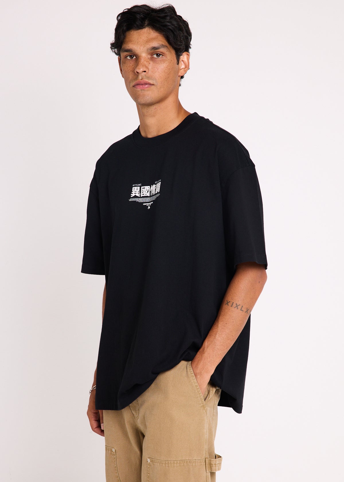 Rosebowl T-Shirt BLACK