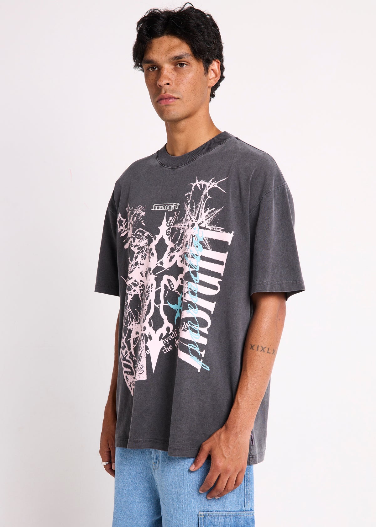 Chalice Short Sleeve T-Shirt WASHED BLACK