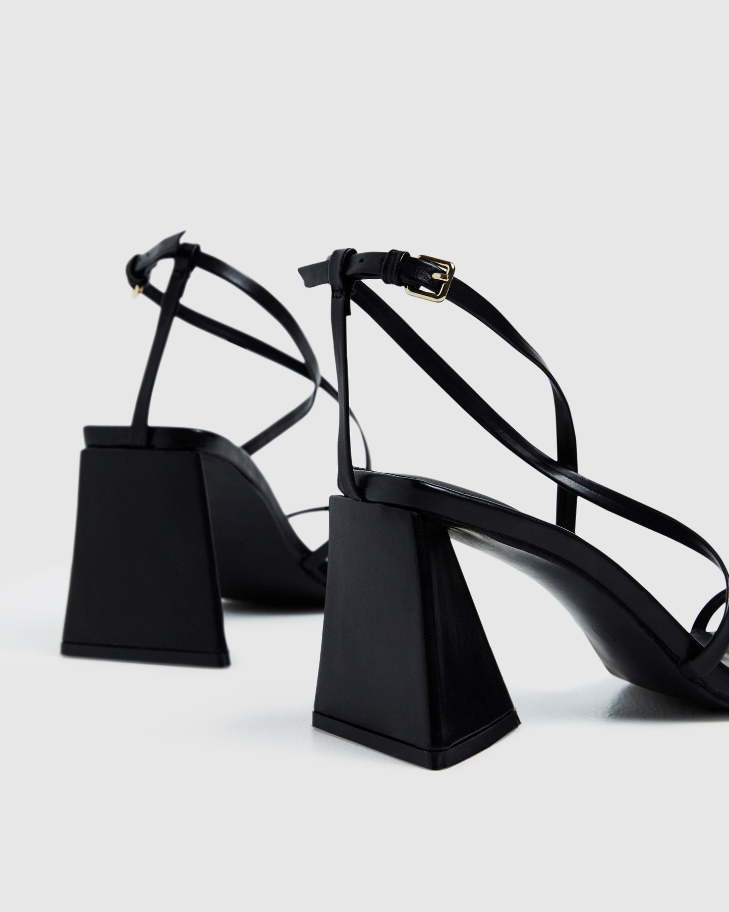 Headle Heels