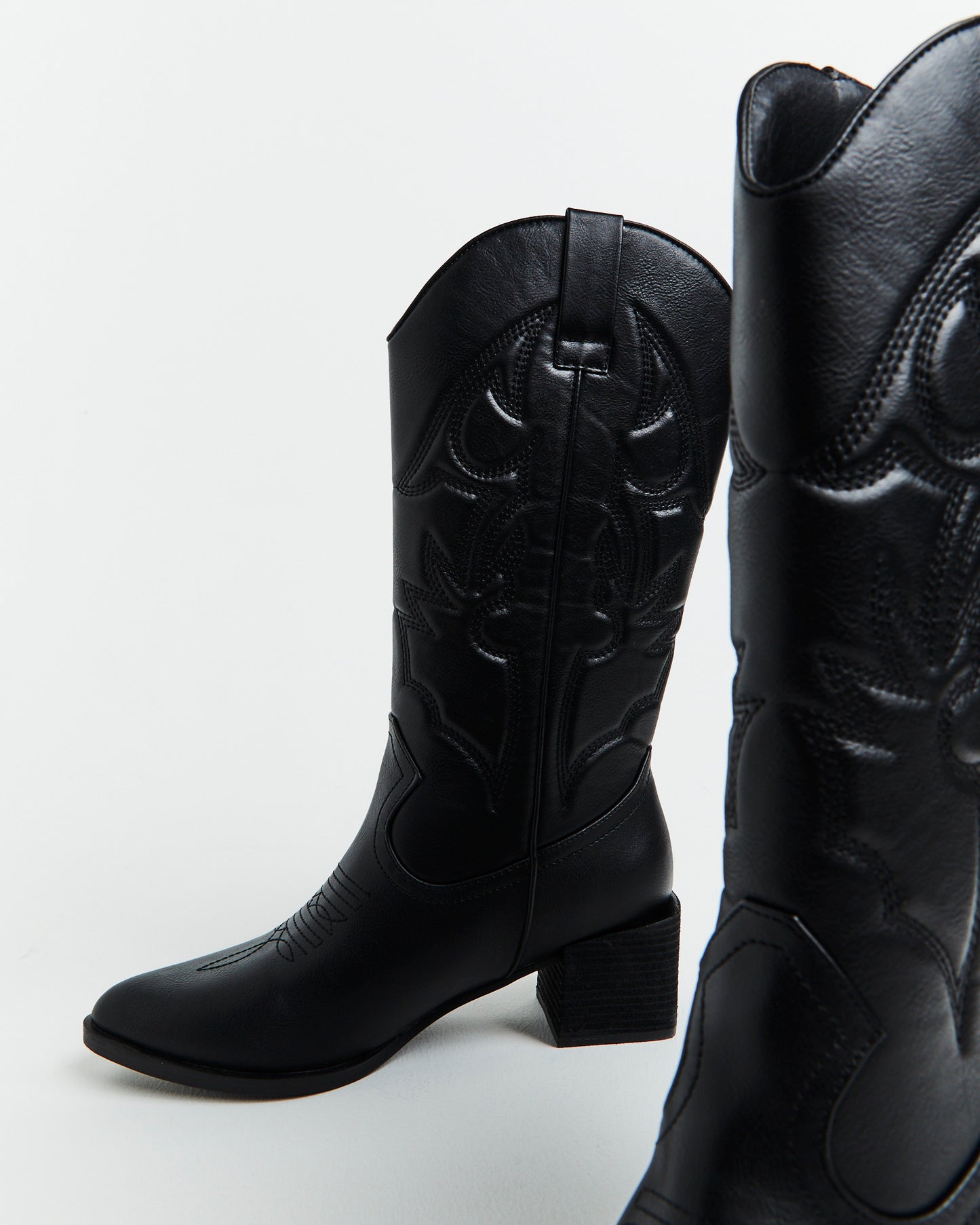 Ranger Cowboy Boot in Black