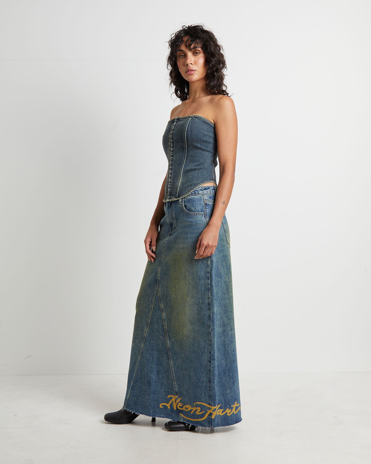 Taytum Hook + Eye Front Denim Corset in Vintage Tint