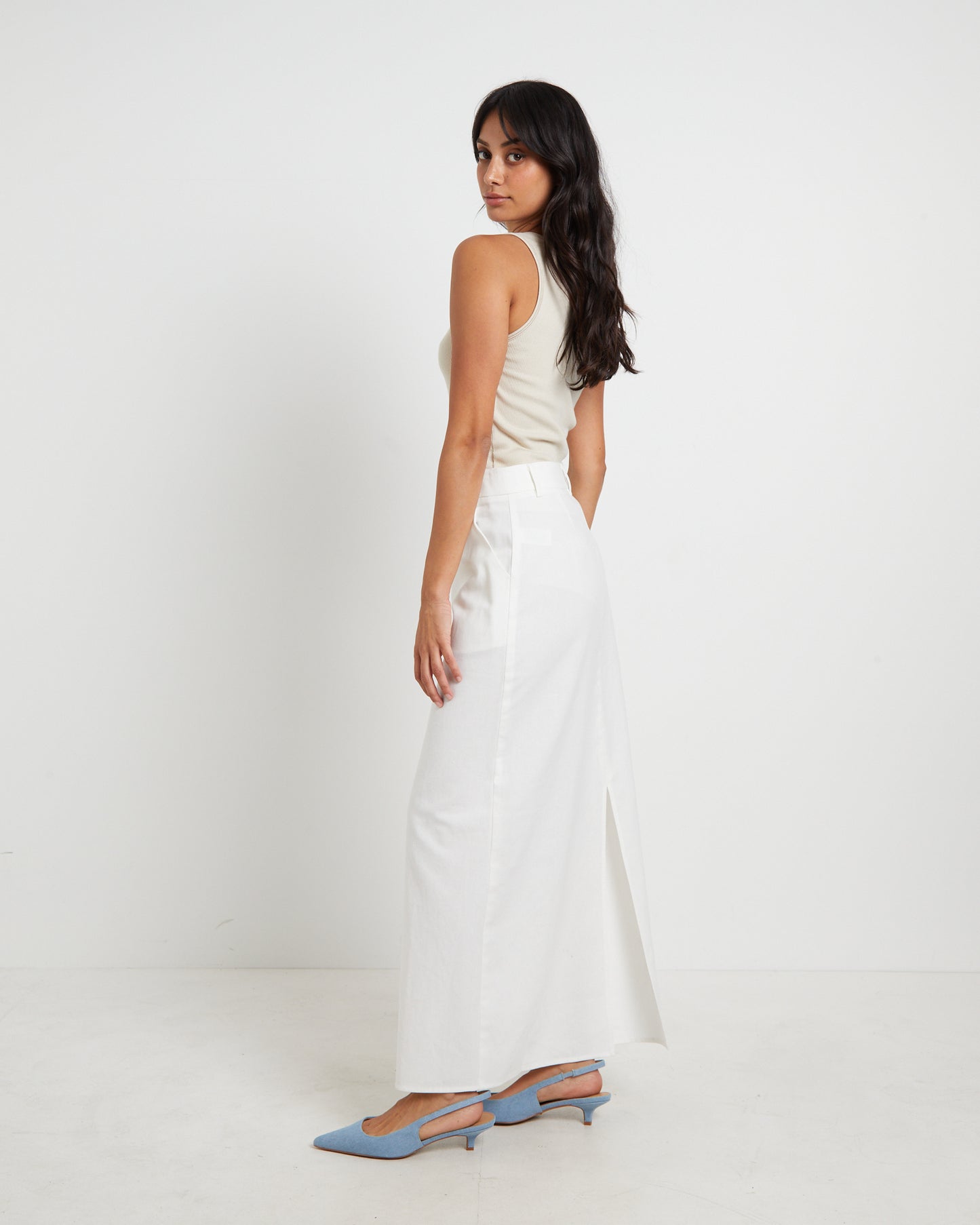 Lagoon Muscle Tank Top in Stone