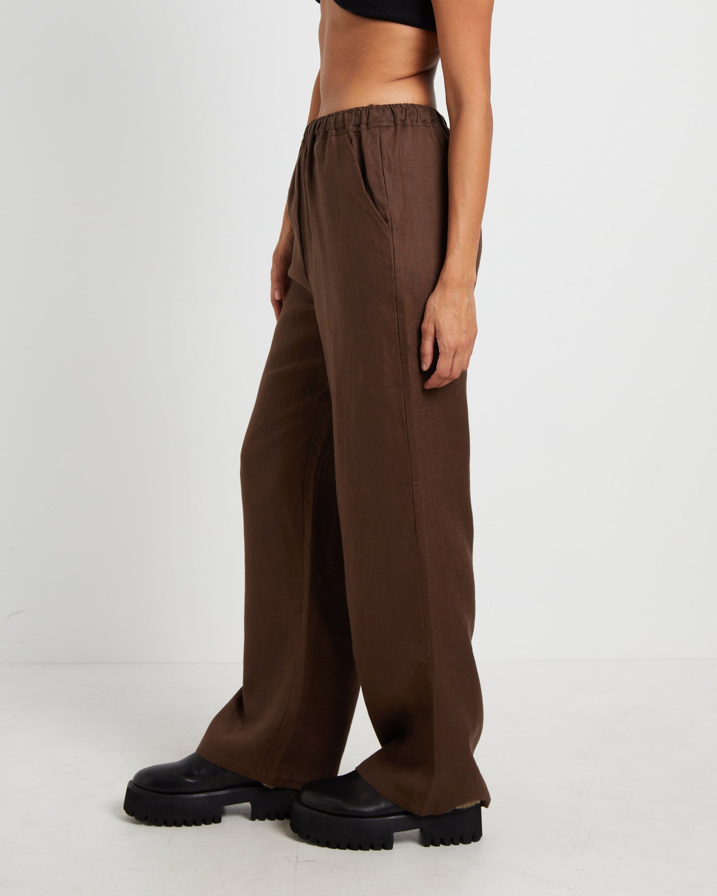 Kai Linen Draw Pants in Brown