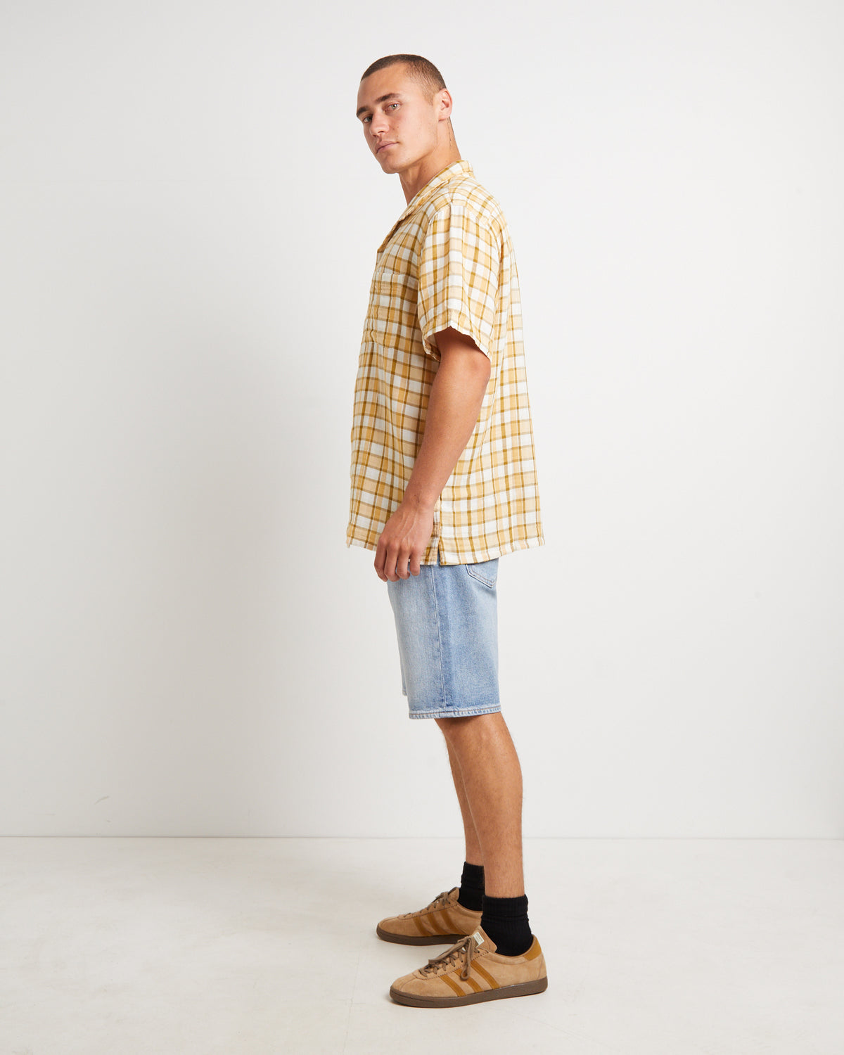 The Sunset Camp Short Sleeve Shirt in Bill Plaid Curry YELLOW