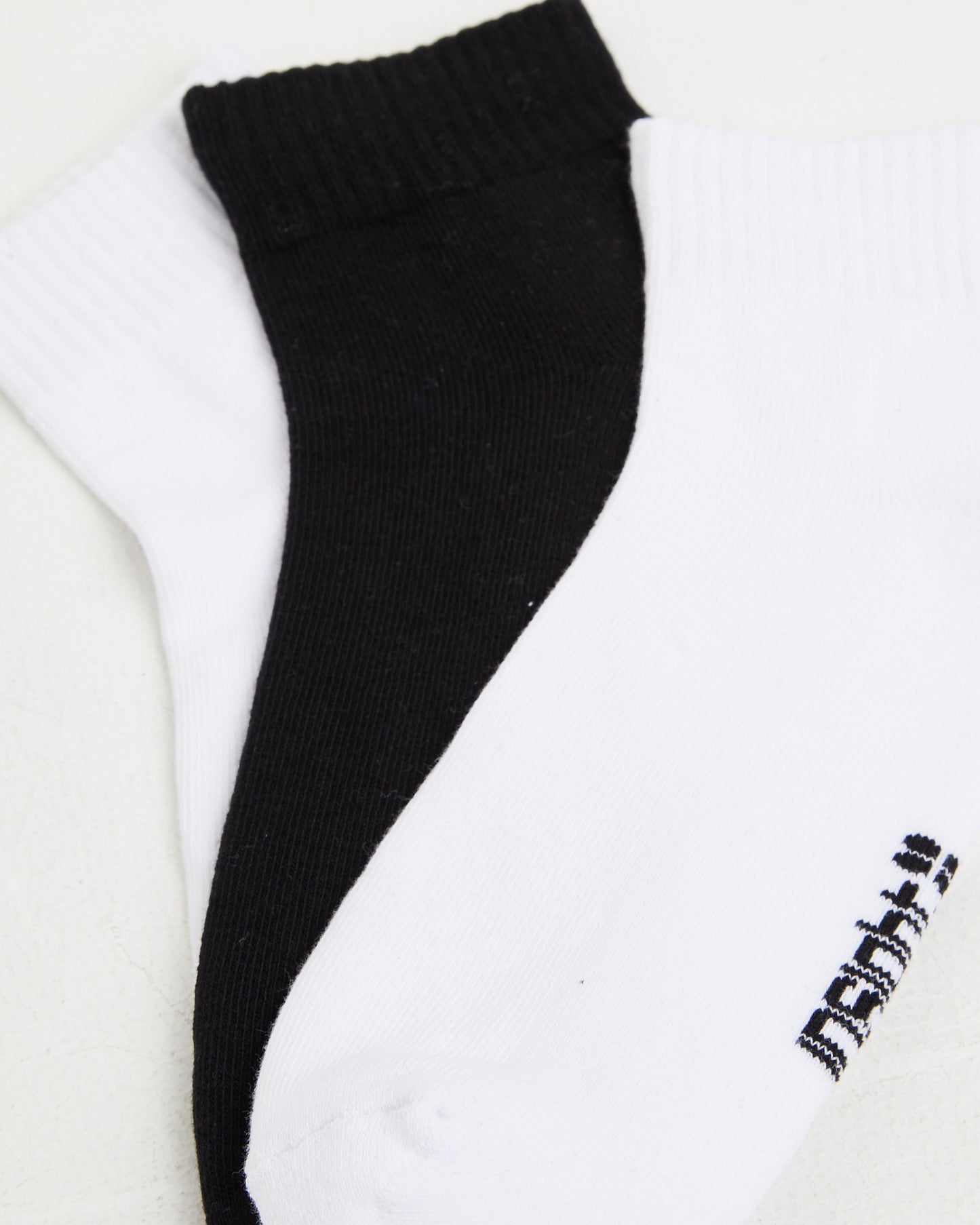 Logo Ankle Socks in White