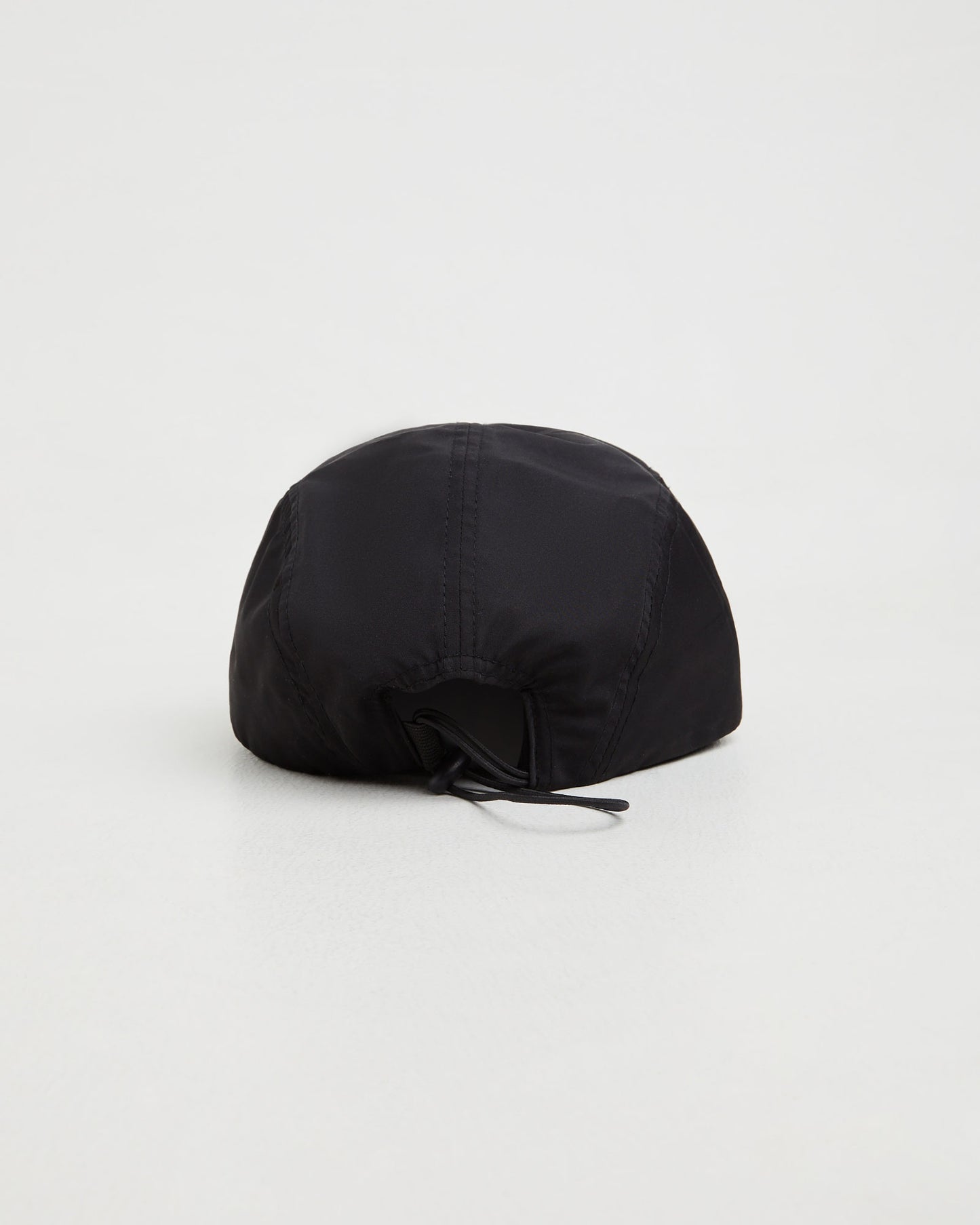 Hiking Cap in Black