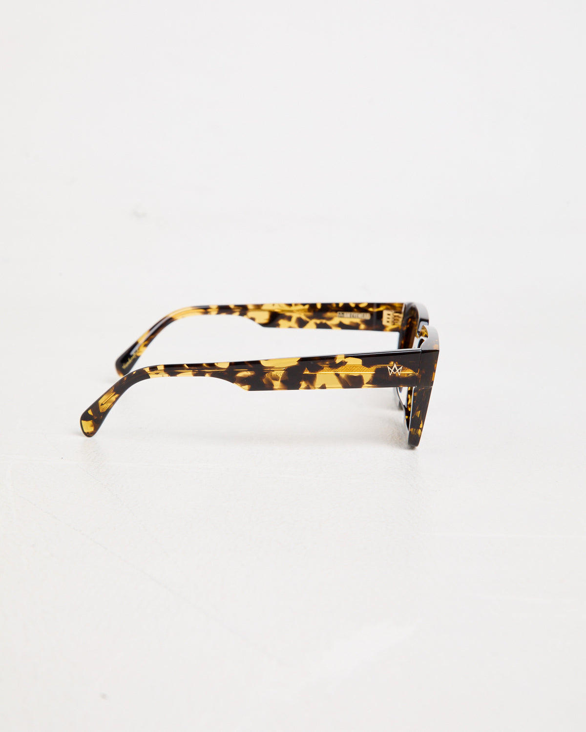 Lukie Large Sunglasses in Seventies Tort SEVENTIES TORT