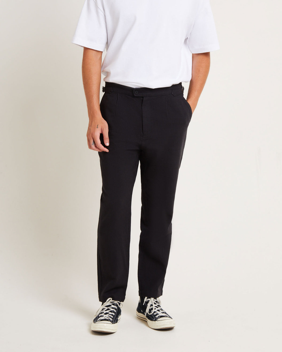 Ibiza Linen Pants in Black BLACK