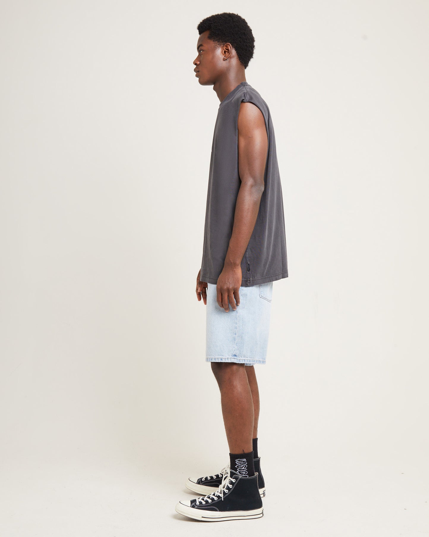 Statue Recycled Sleeveless Tee Stone Black