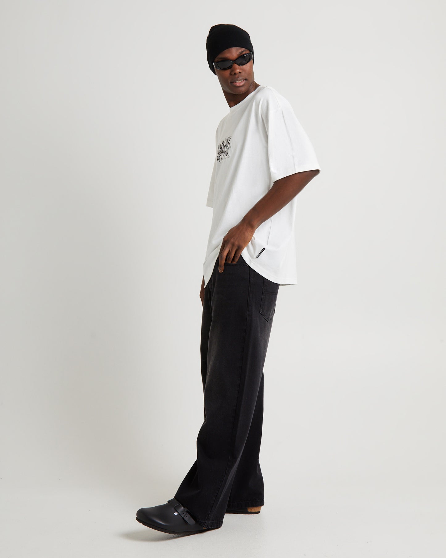 Heavy Tee