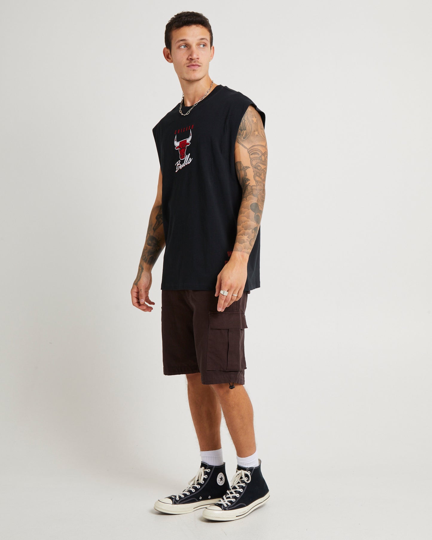 Tri Logo Muscle Bulls