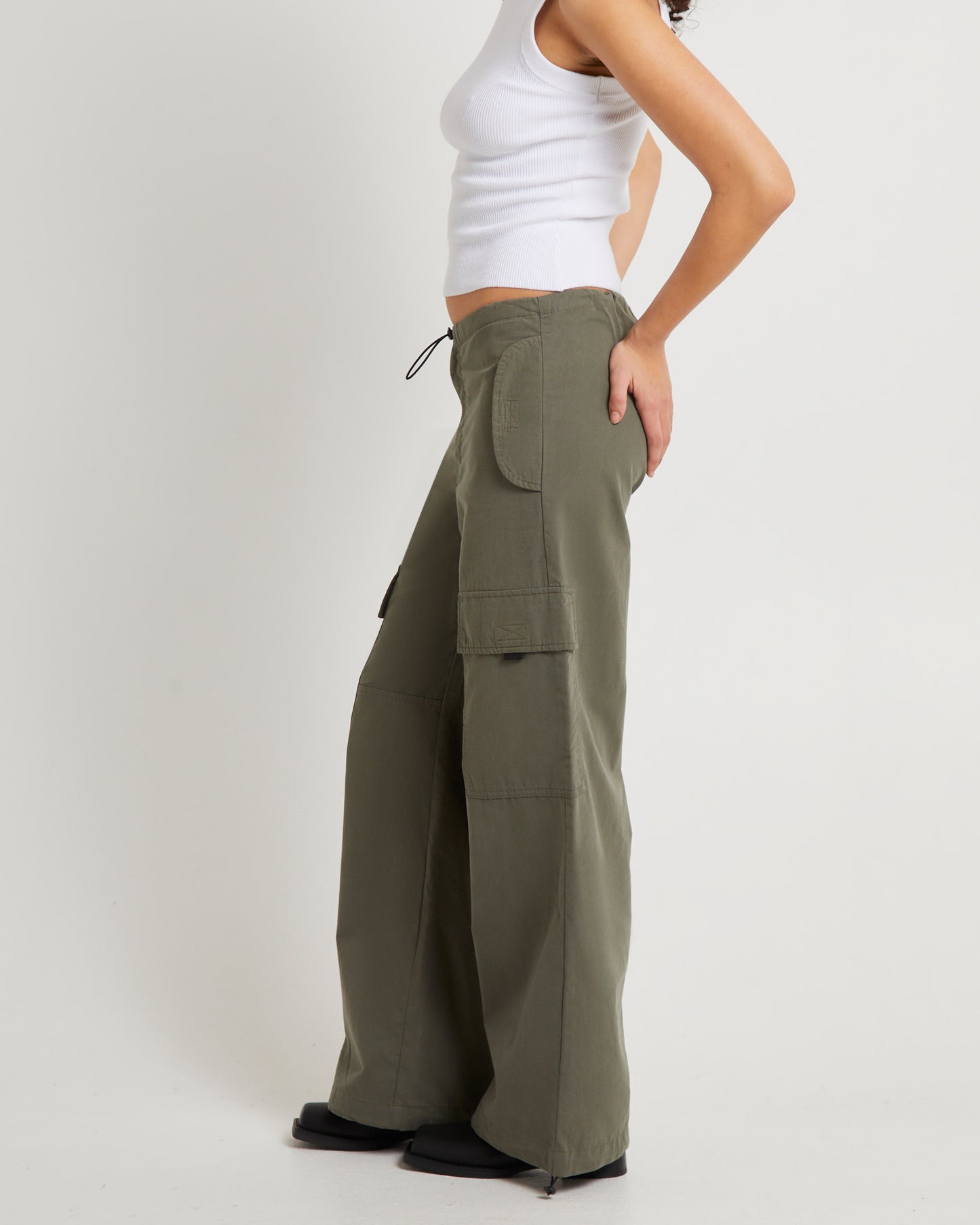 Rosebowl Vintage Para Pants