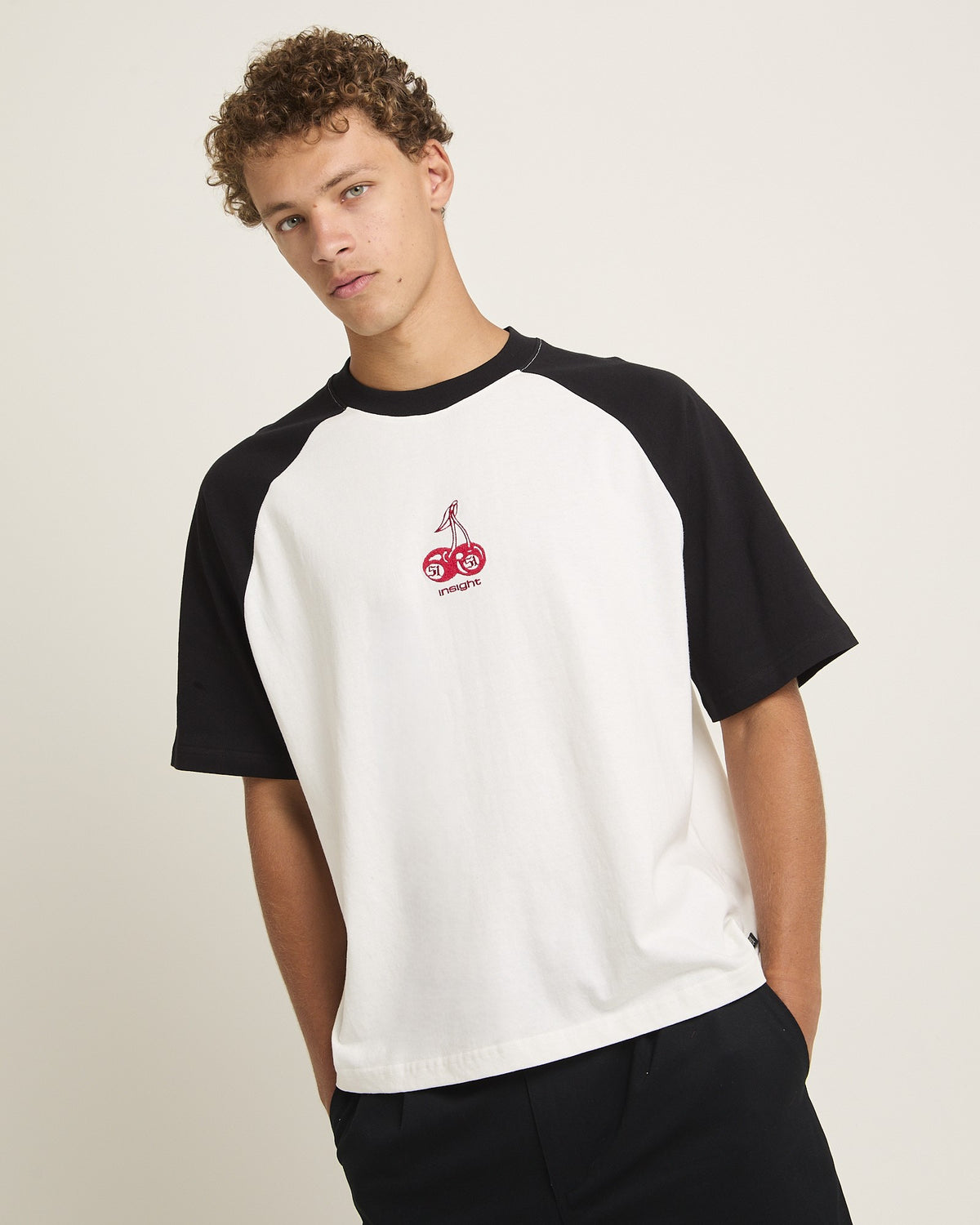 Cherries Raglan Cropped T-Shirt VINTAGE WHITE
